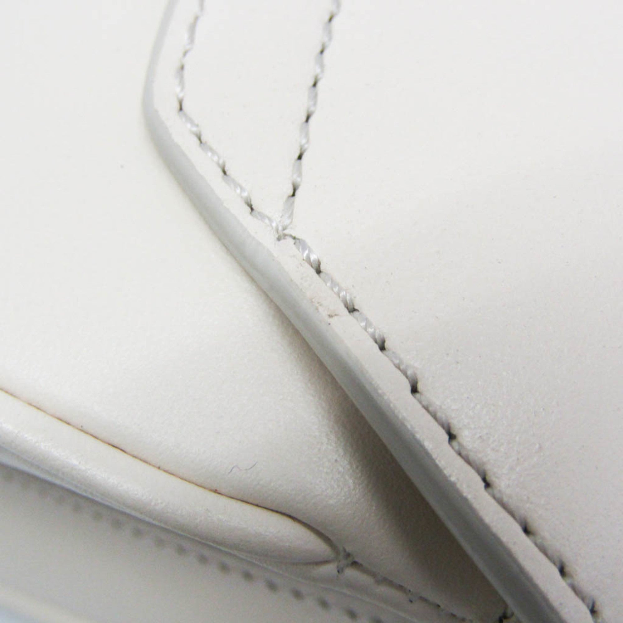 Tod's T Timeless · Leather