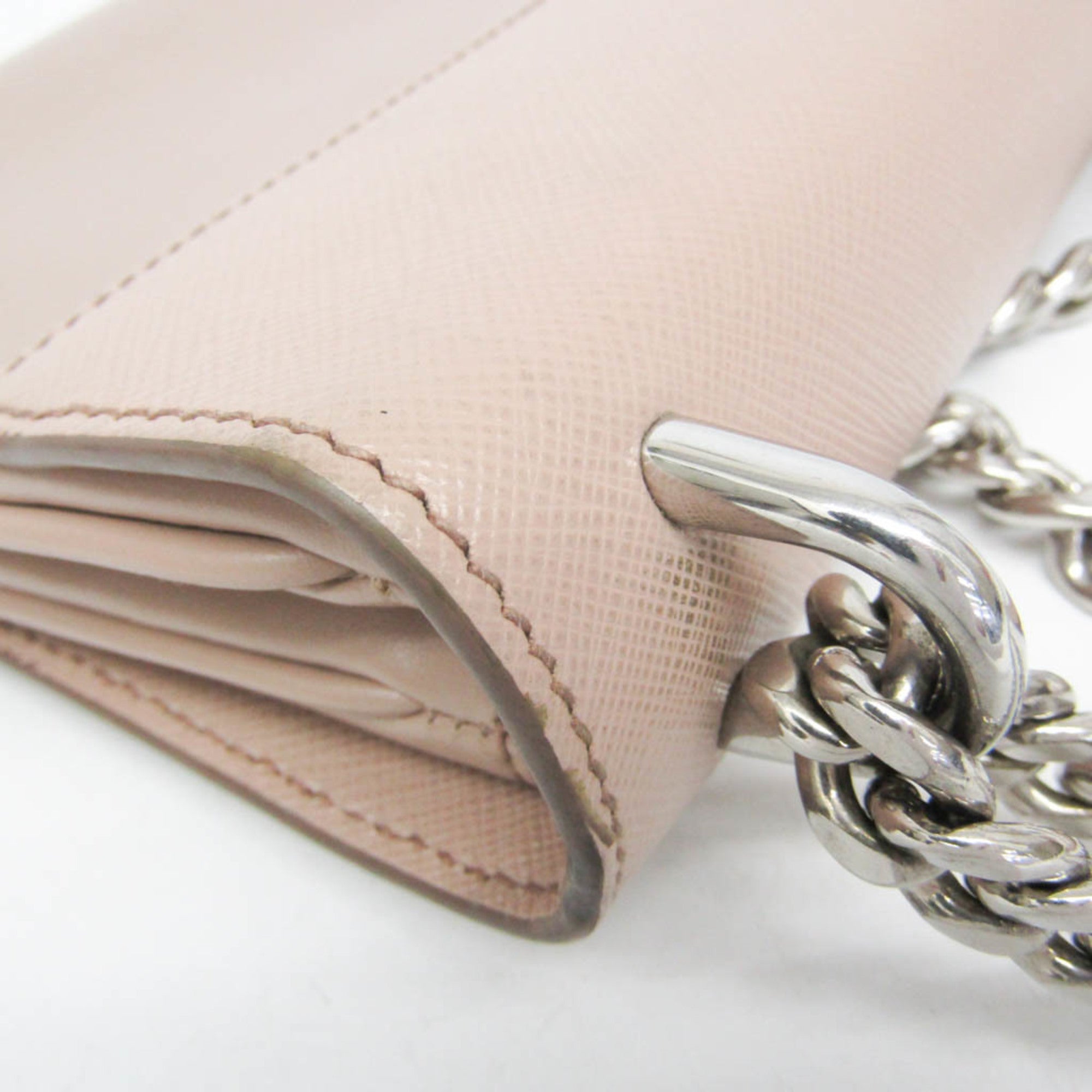 Prada Saffiano · Chain Shoulder