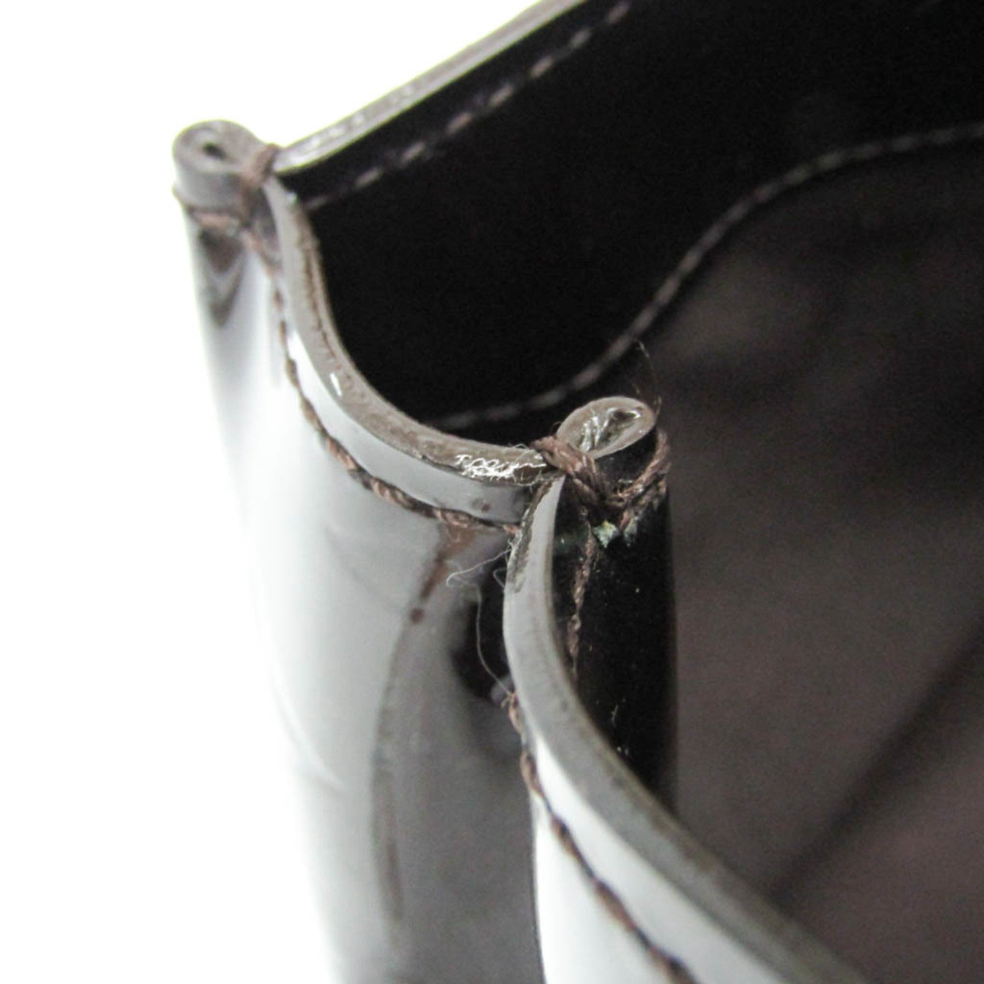 Louis Vuitton Wilshire PM · Vernis Amarante