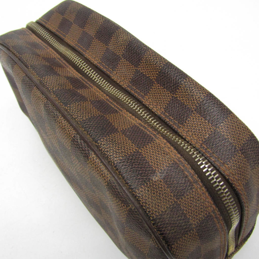 Louis Vuitton Damier · Toiletry Pouch