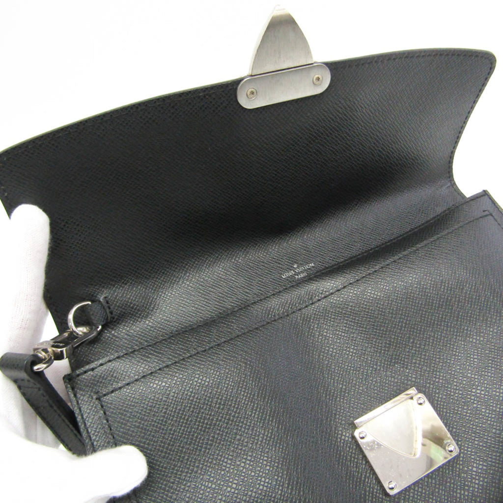 Louis Vuitton Taiga Veraiya · Ardoise