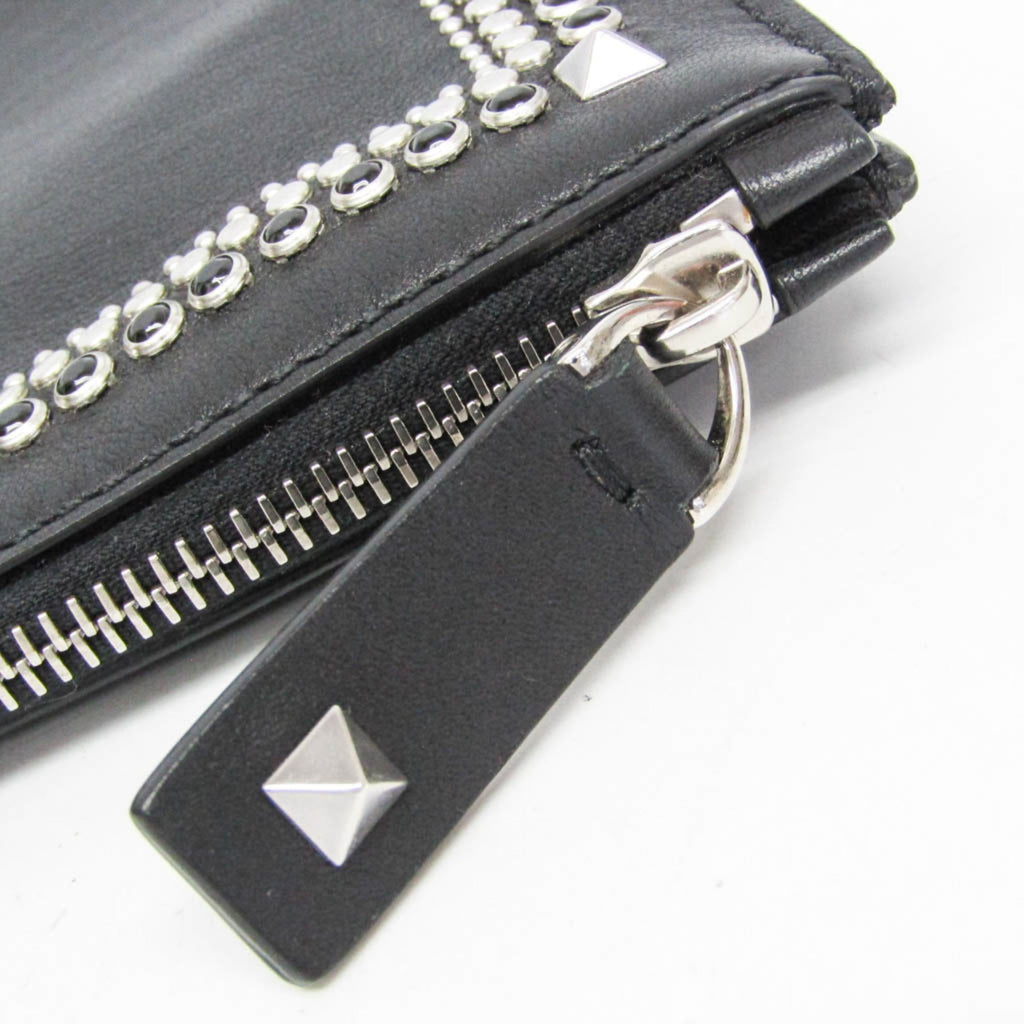 Valentino Garavani Rockstud · Leather Clutch