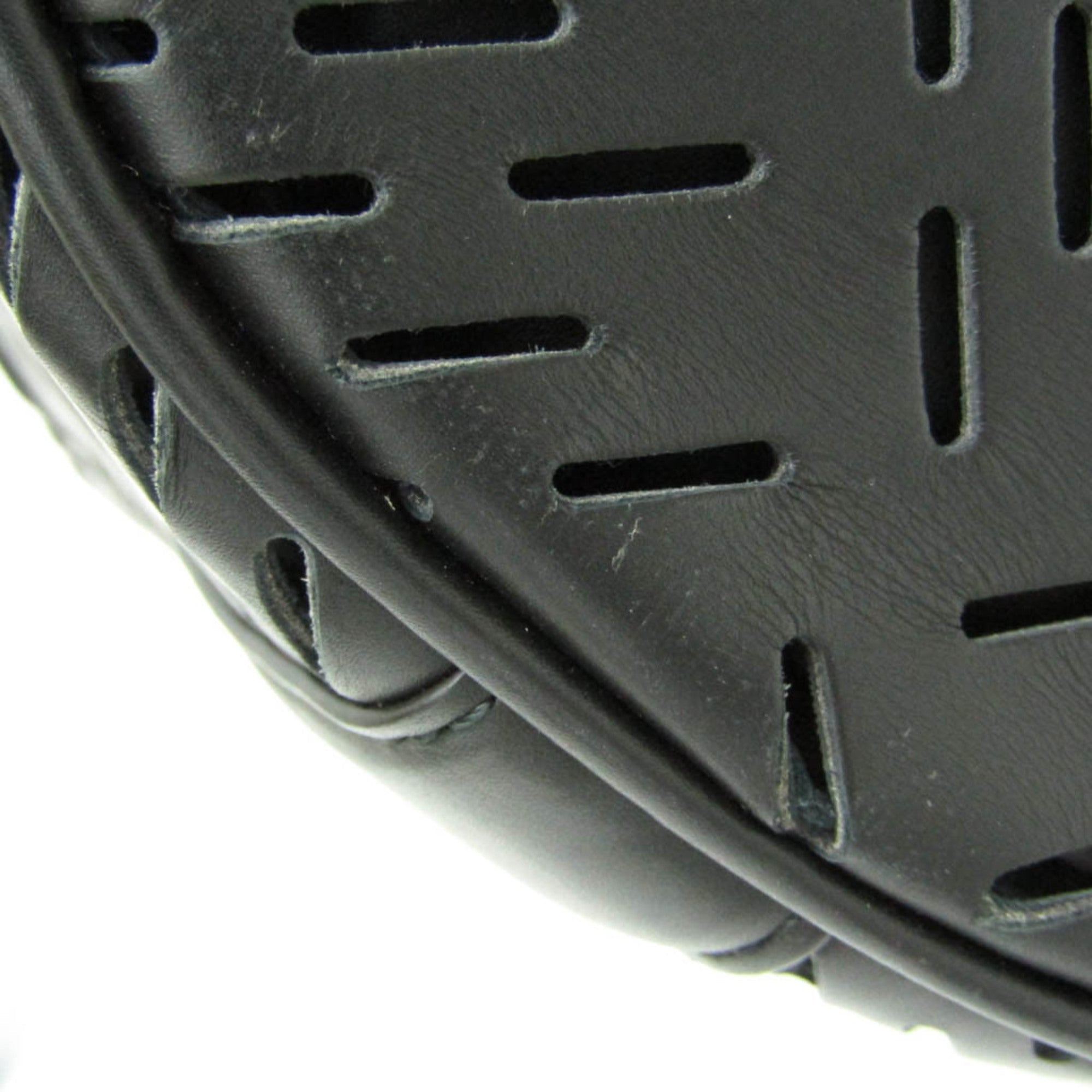 Bottega Veneta Drawstring Bucket · Leather