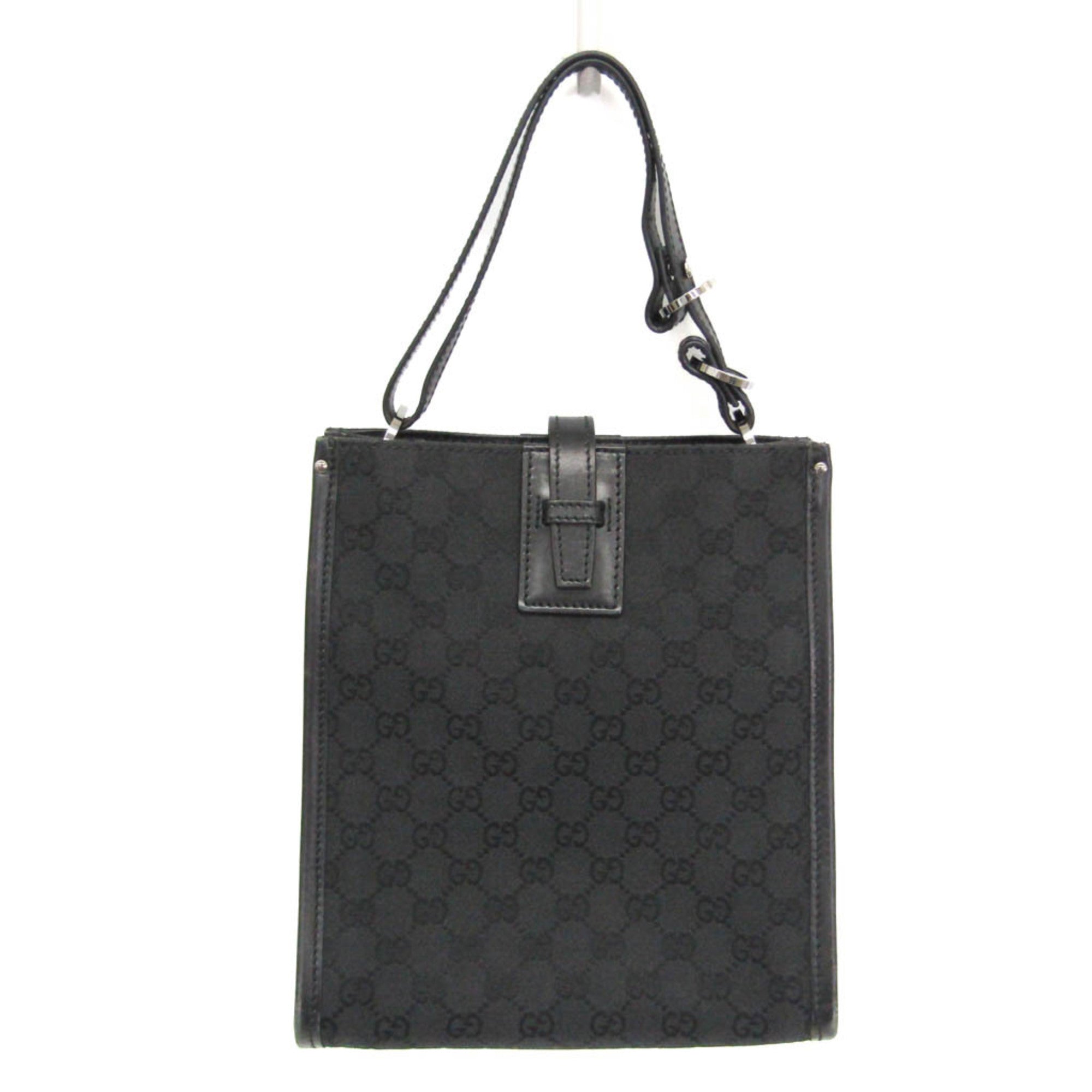 Gucci GG Canvas · Shoulder Bag