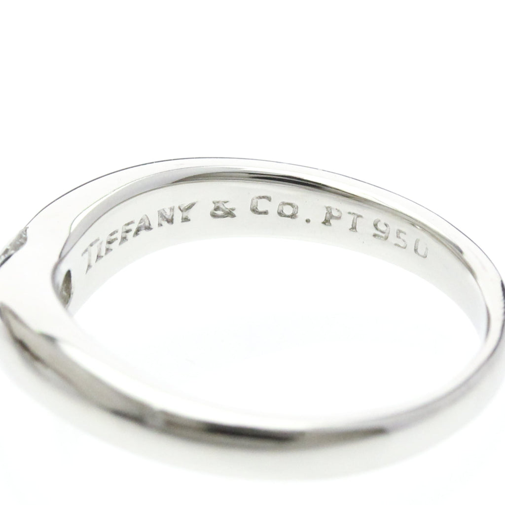 Tiffany Curved Band · Platinum · Diamond