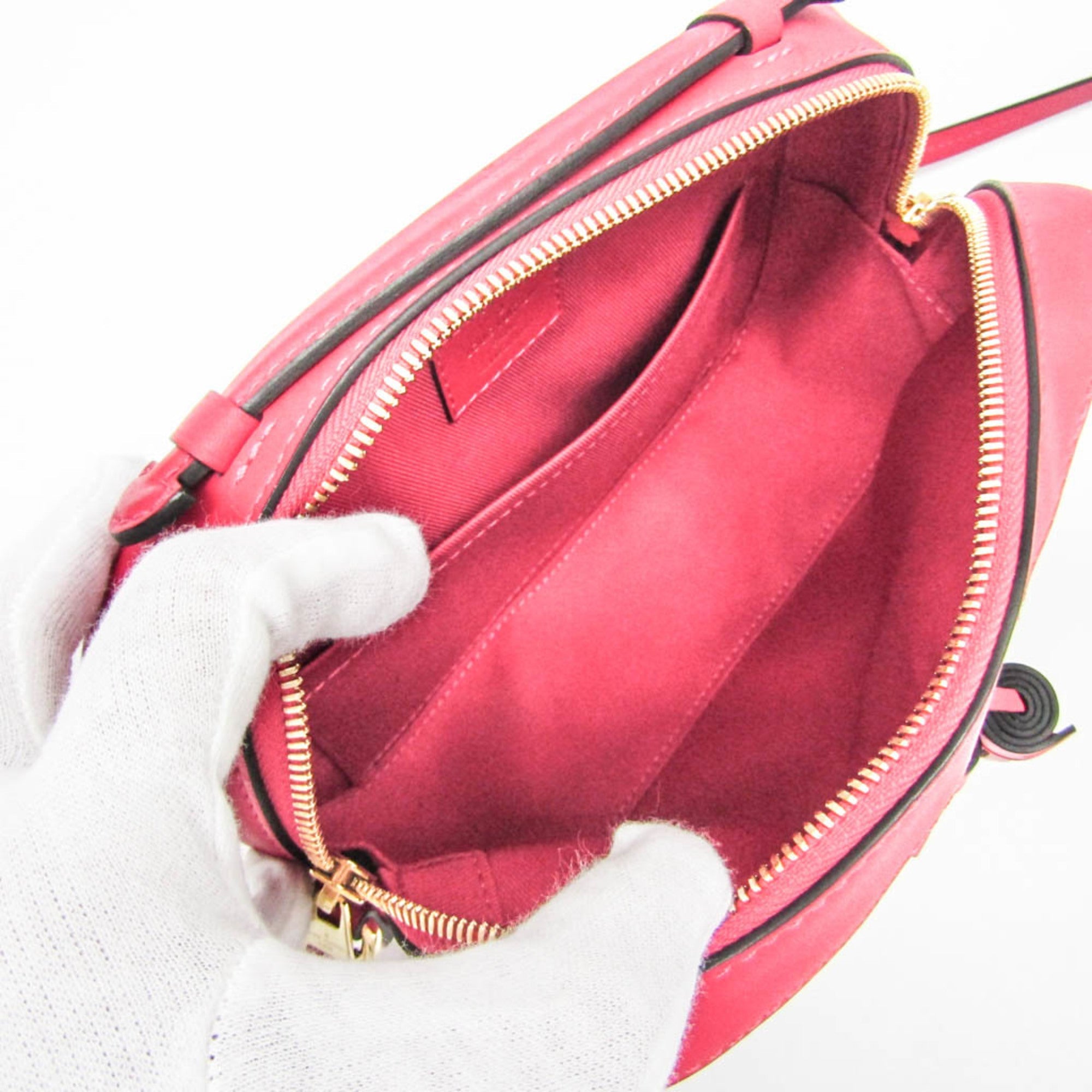 Louis Vuitton Saintonge · Monogram