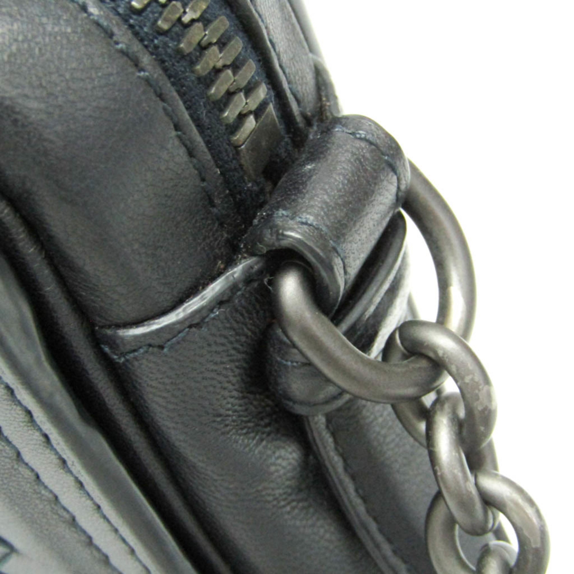 Bottega Veneta Intrecciato · Leather