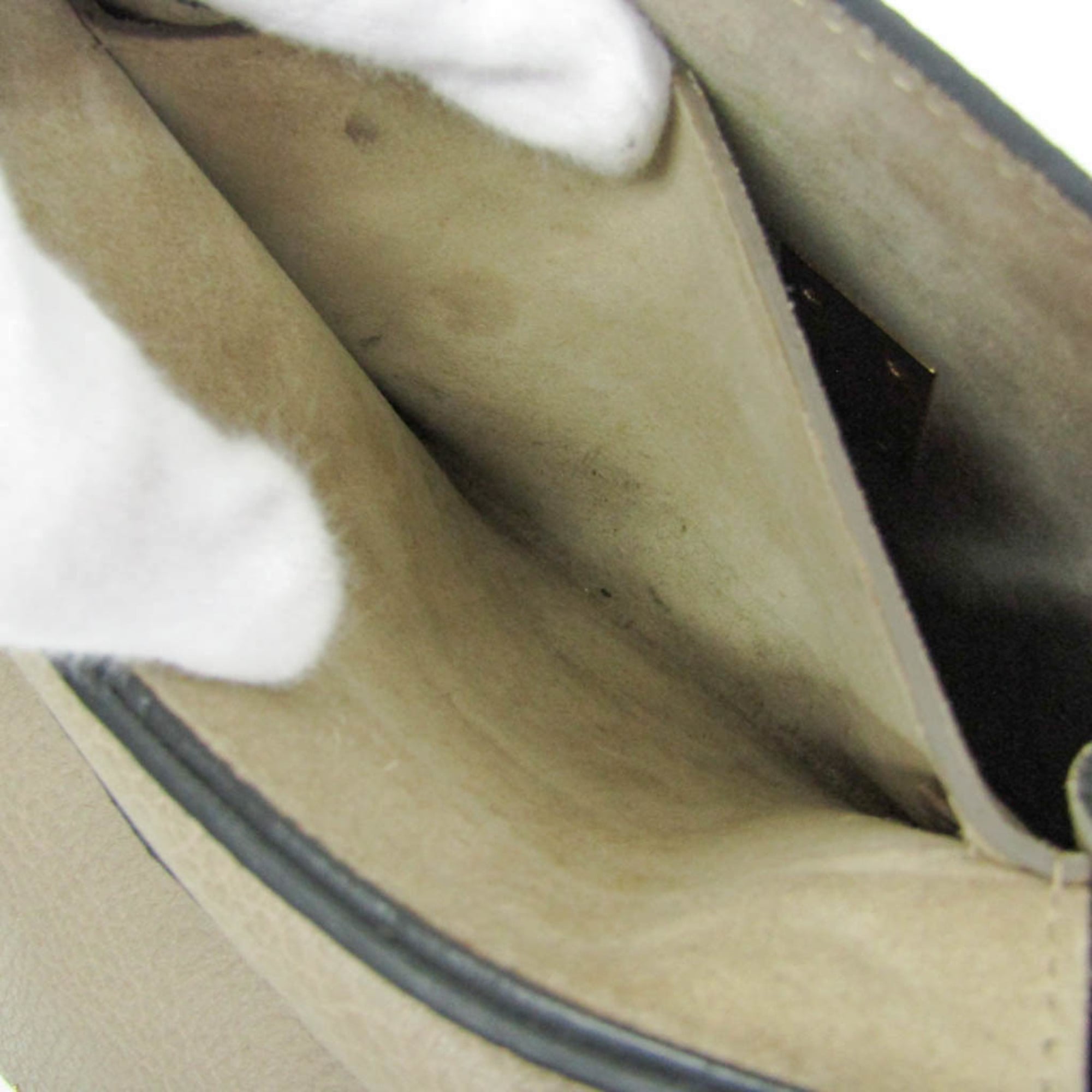 Chloé Drew · Leather