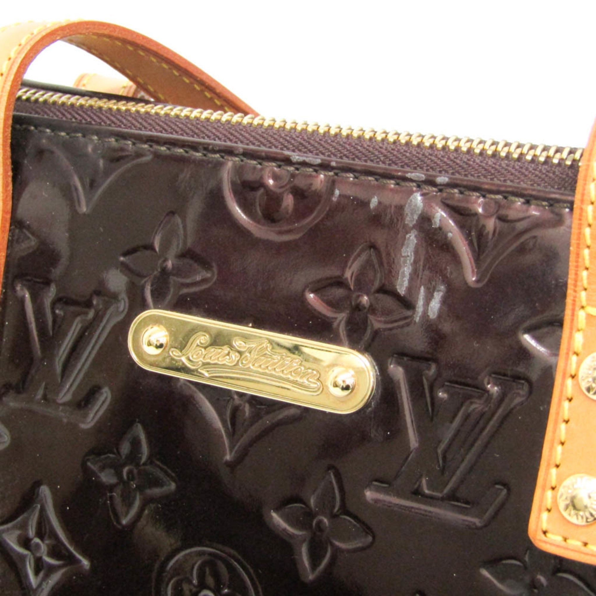 Louis Vuitton Bellevue GM · Monogram Vernis