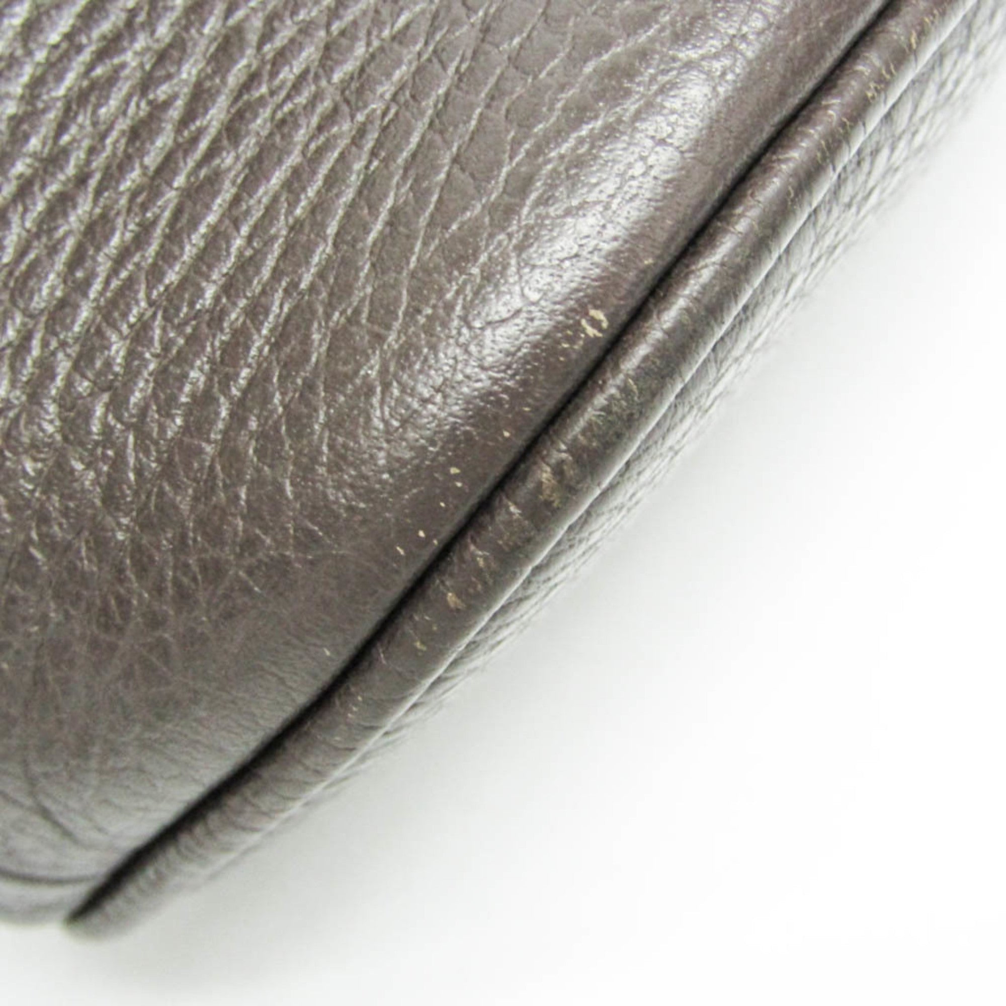 Gucci · Leather