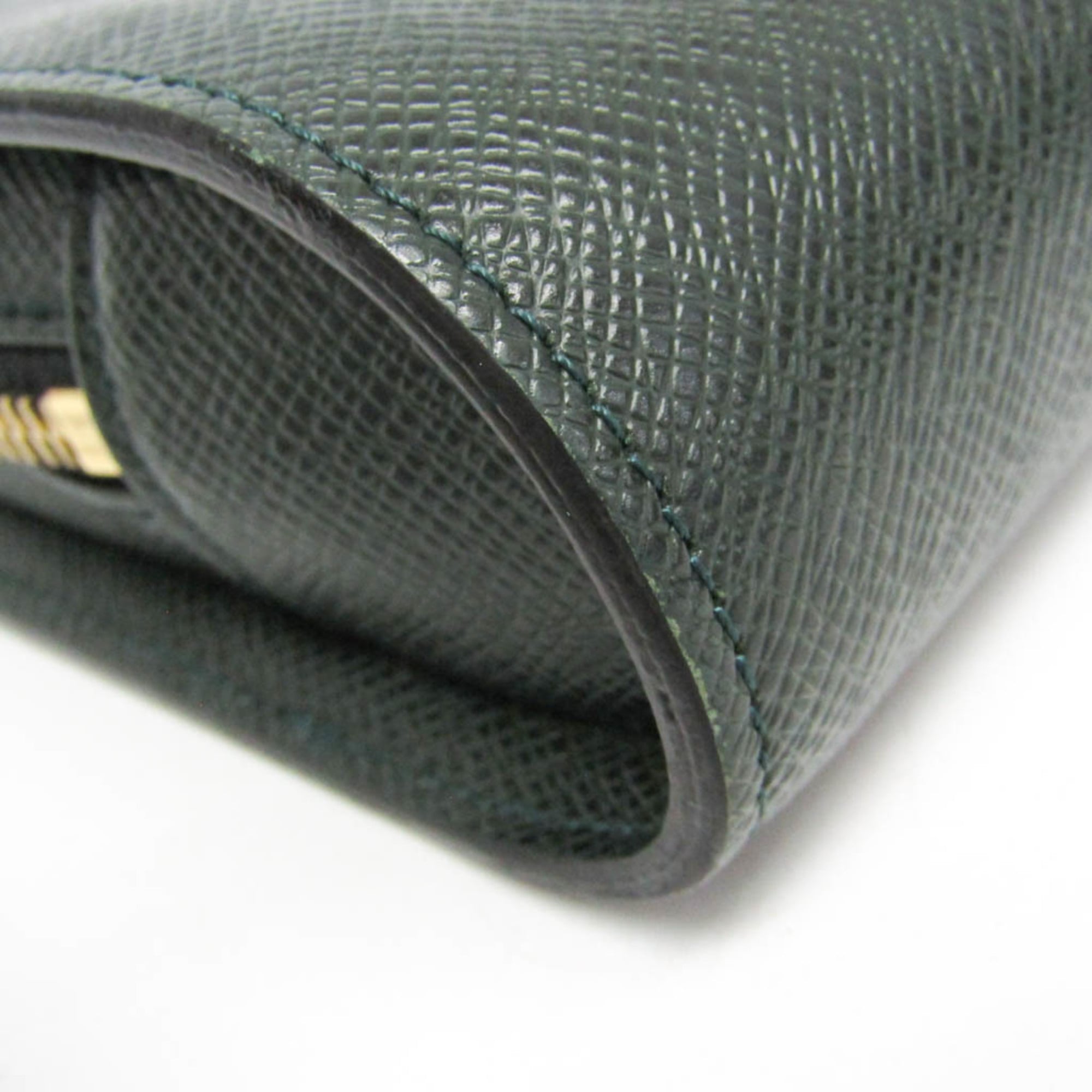 Louis Vuitton Taiga Baikal · Episea