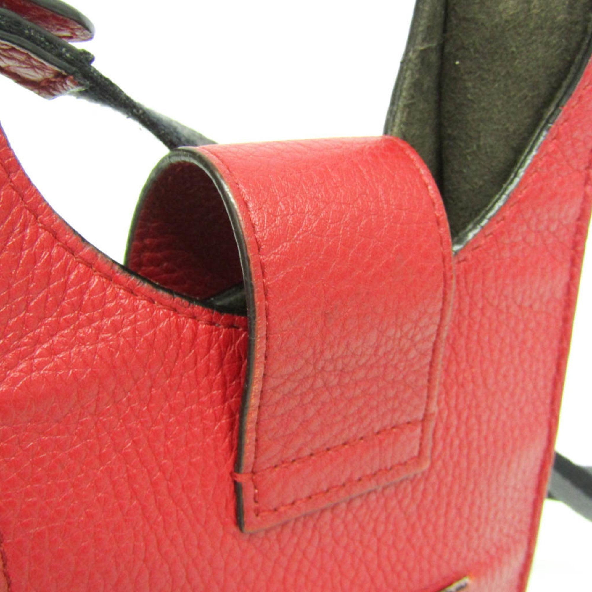 Fendi · Smartphone Crossbody · Leather
