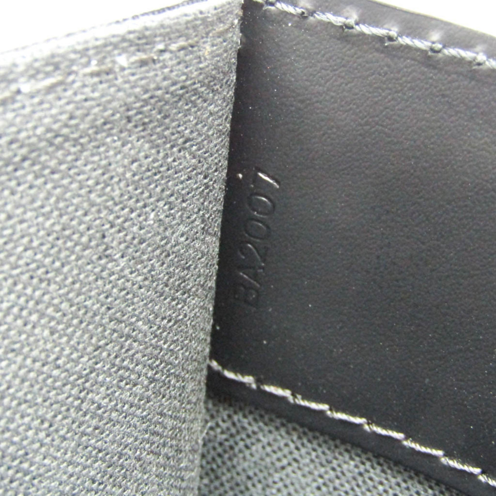 Louis Vuitton Serviette Robusto · Taiga