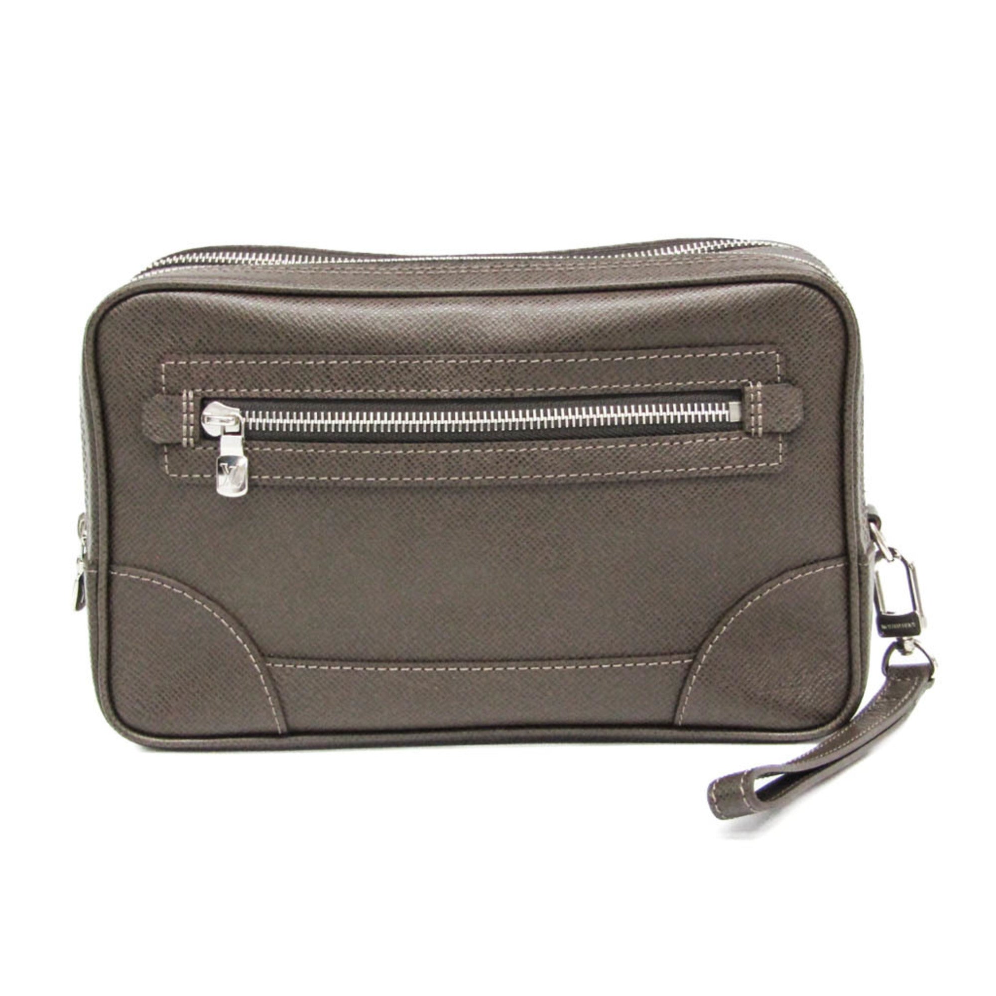 Louis Vuitton Taiga Pavel · Grizzly