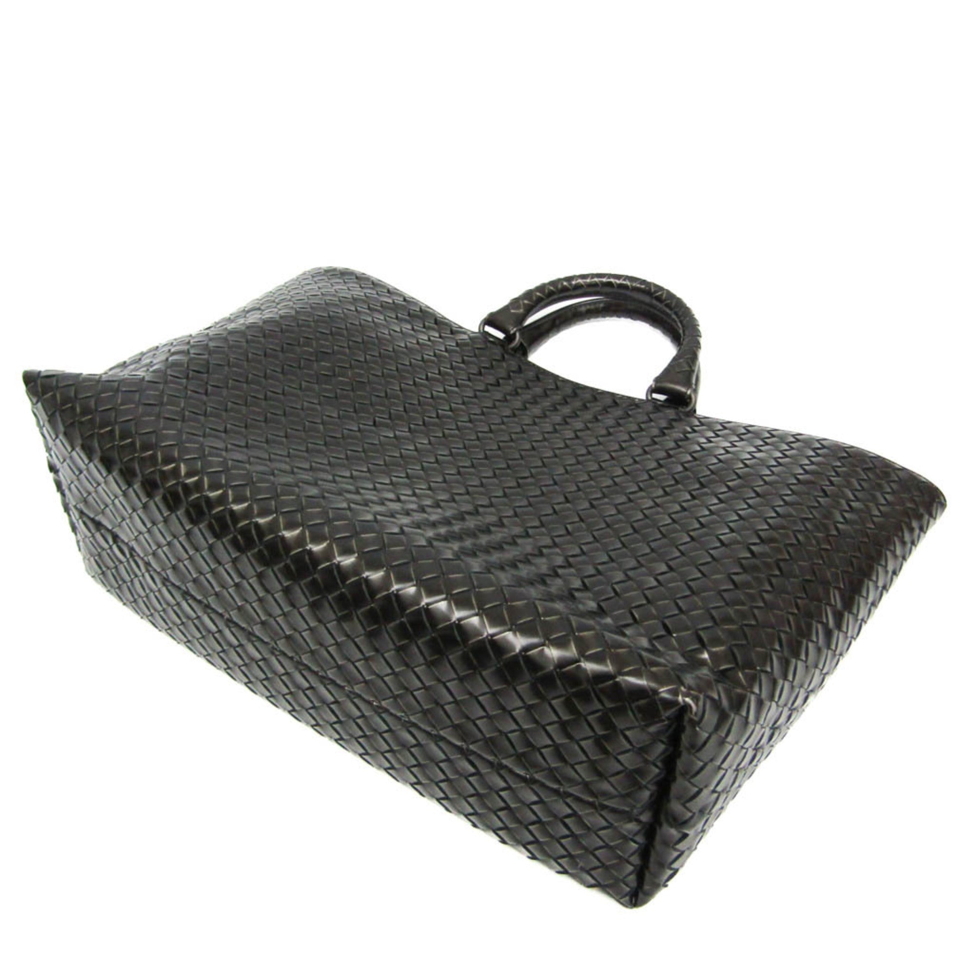 Bottega Veneta Intrecciato · Leather