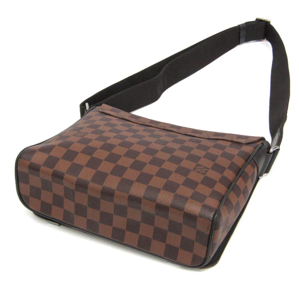 Louis Vuitton Damier District PM