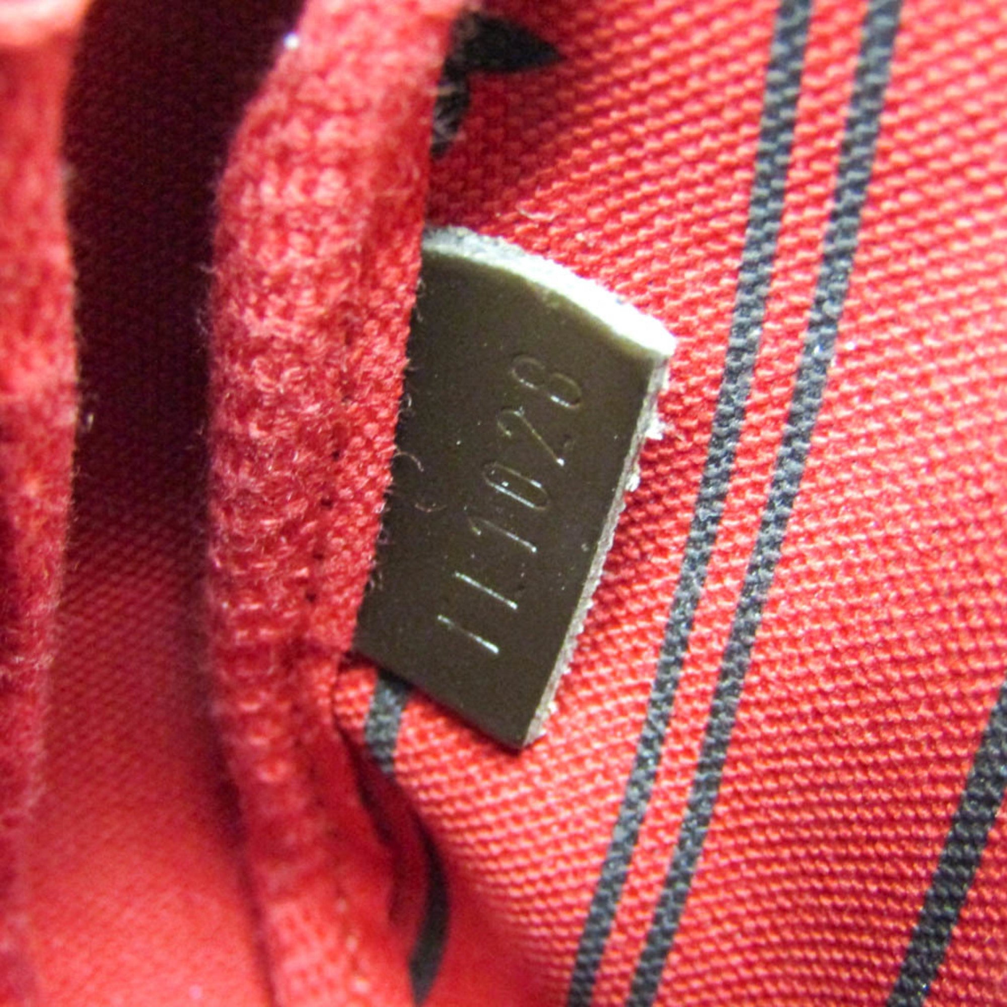 Louis Vuitton Damier Mini Pochette · Ebene