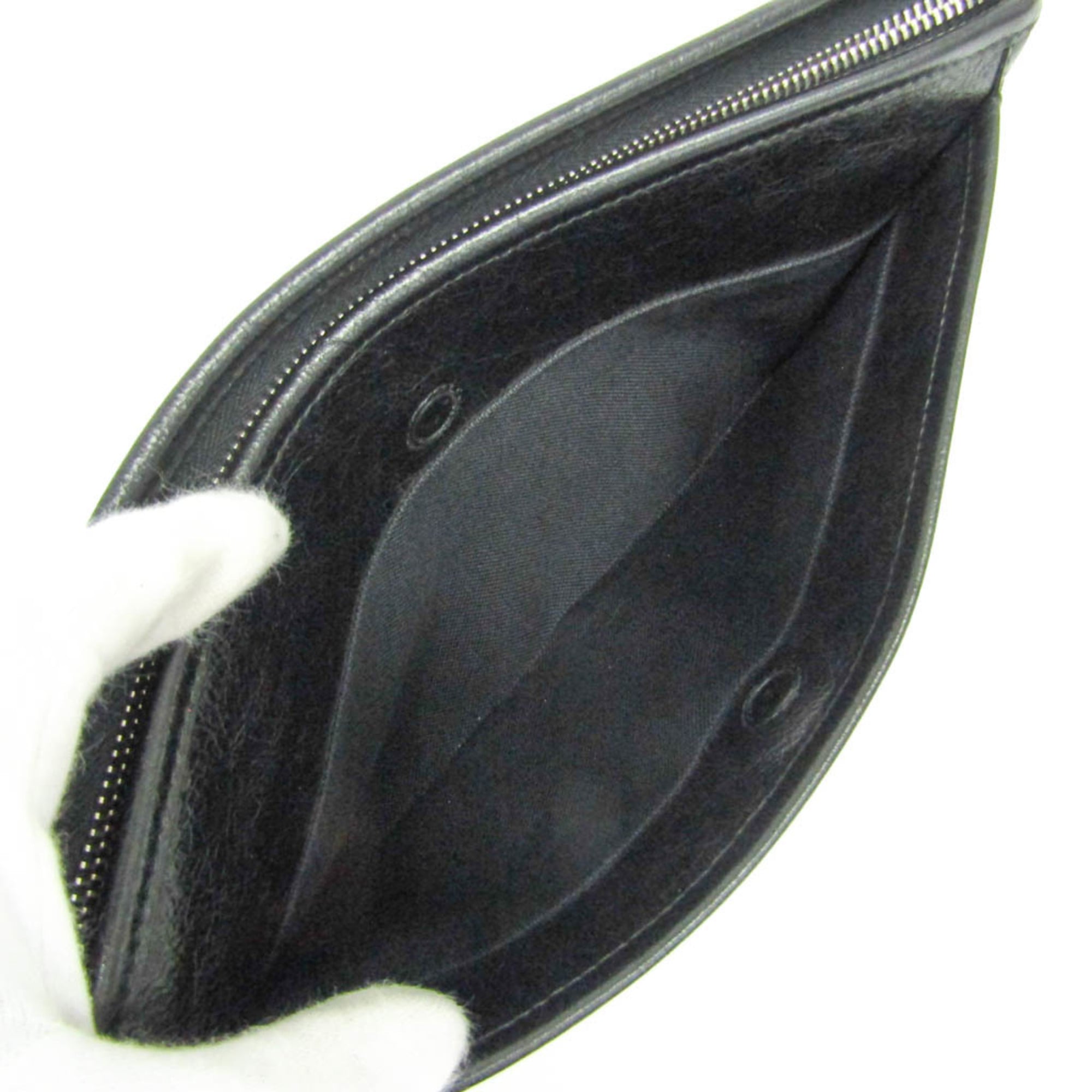 Gucci Interlocking · Leather Clutch
