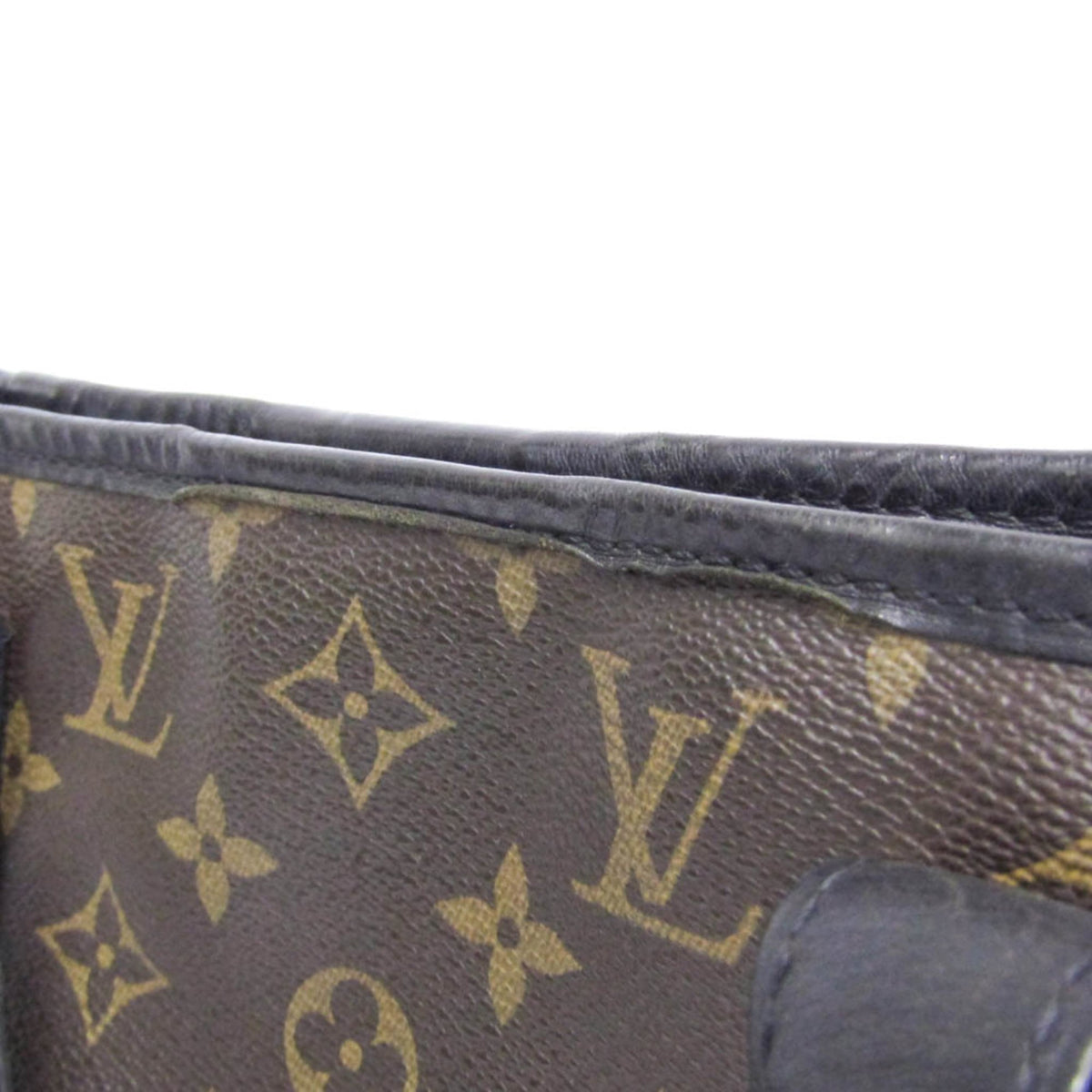 Louis Vuitton Davis · Monogram Macassar