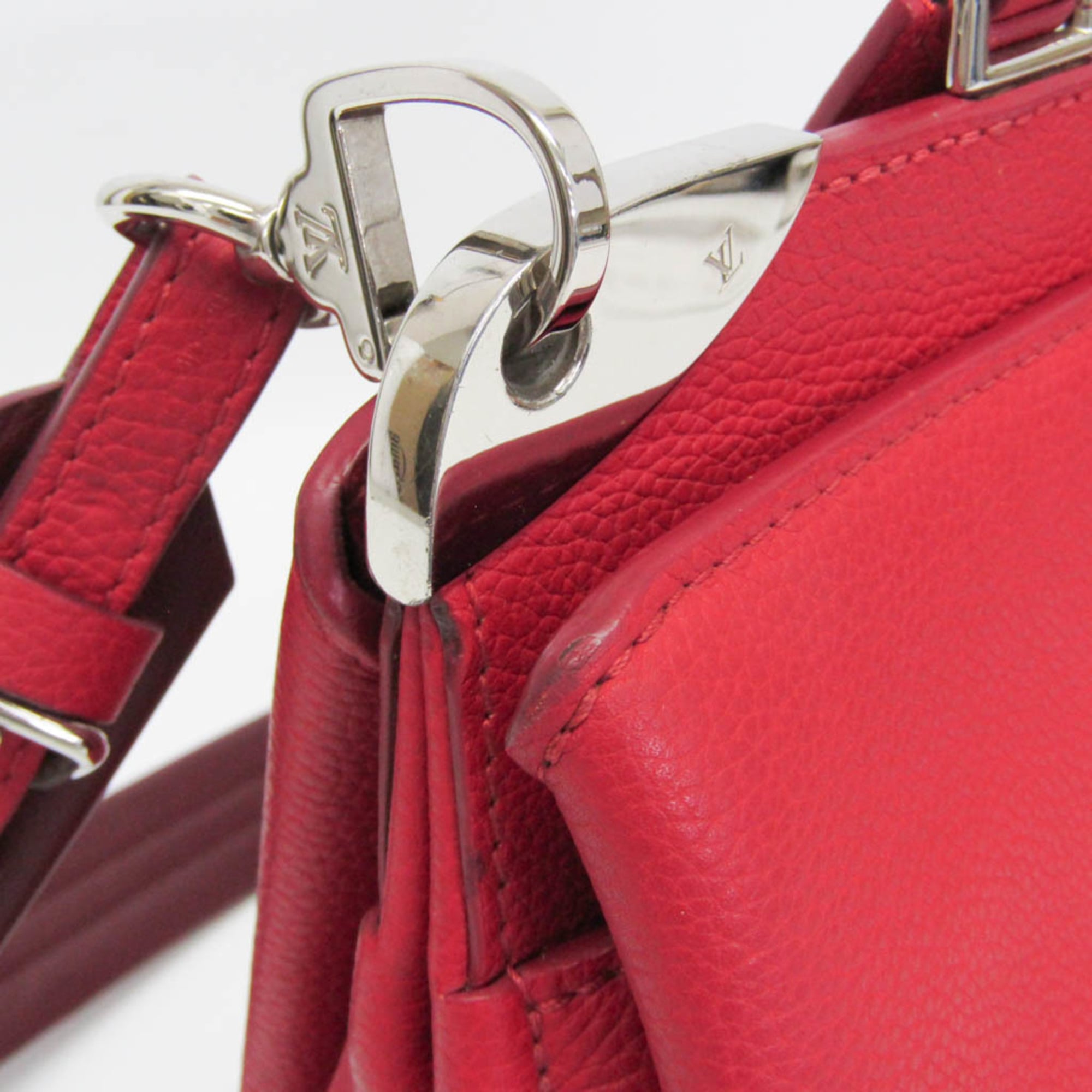 Louis Vuitton Astrid · Calfskin