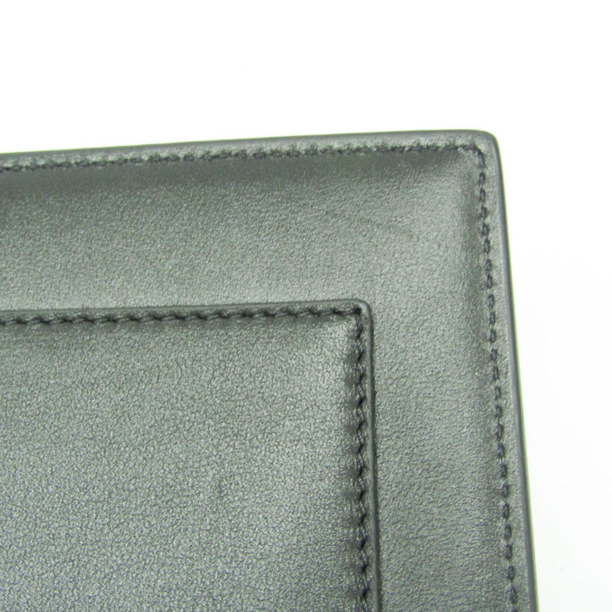 Valentino Garavani Smartphone Pouch · Leather