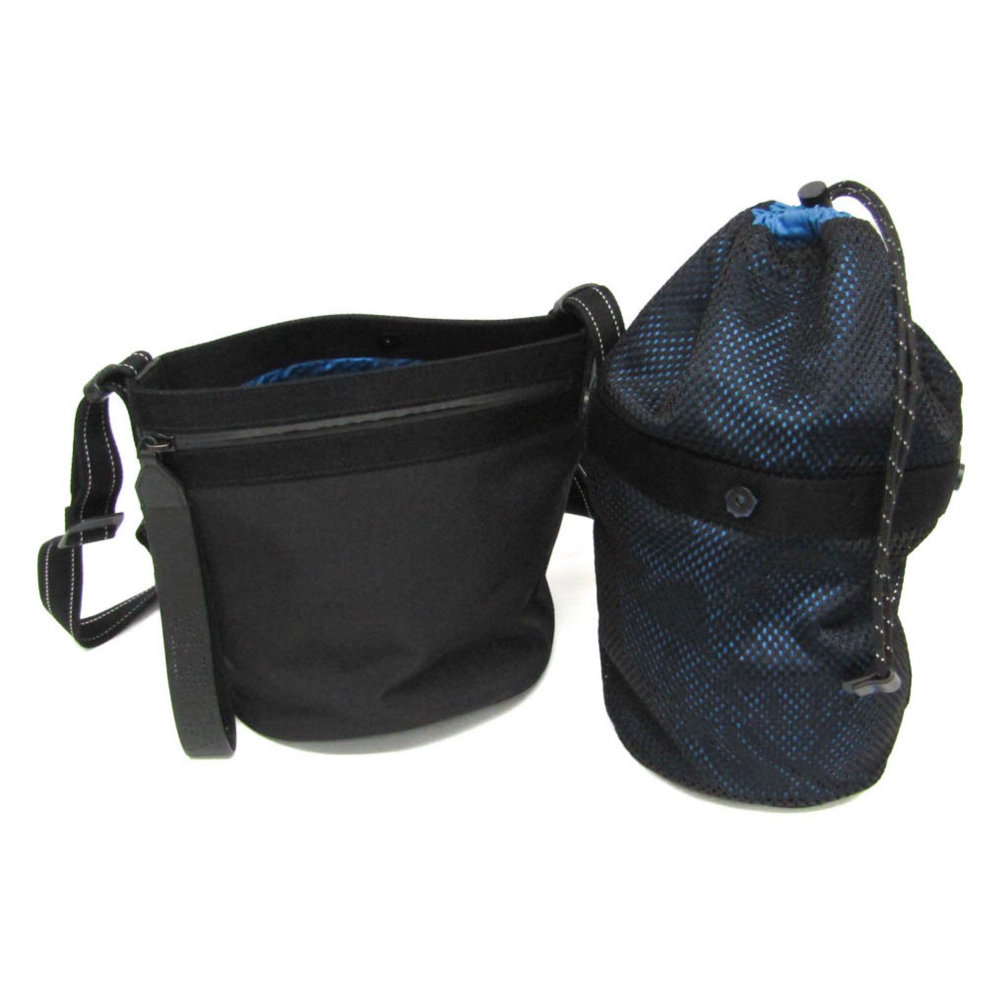 Bottega Veneta Bucket Messenger · Nylon