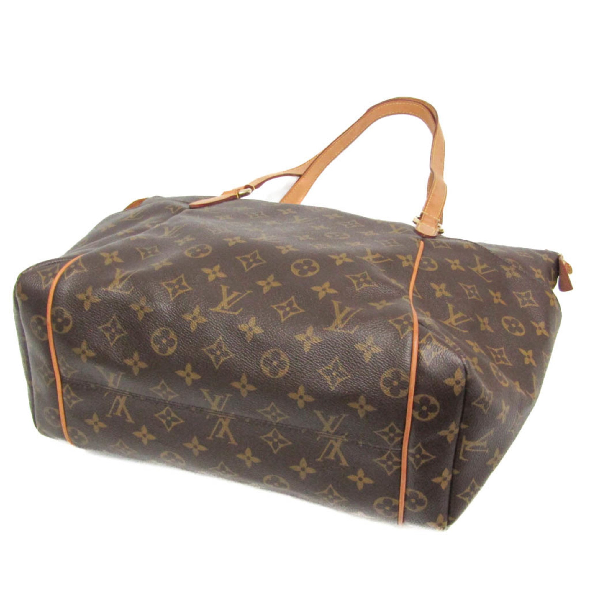 Louis Vuitton Totally MM · Monogram