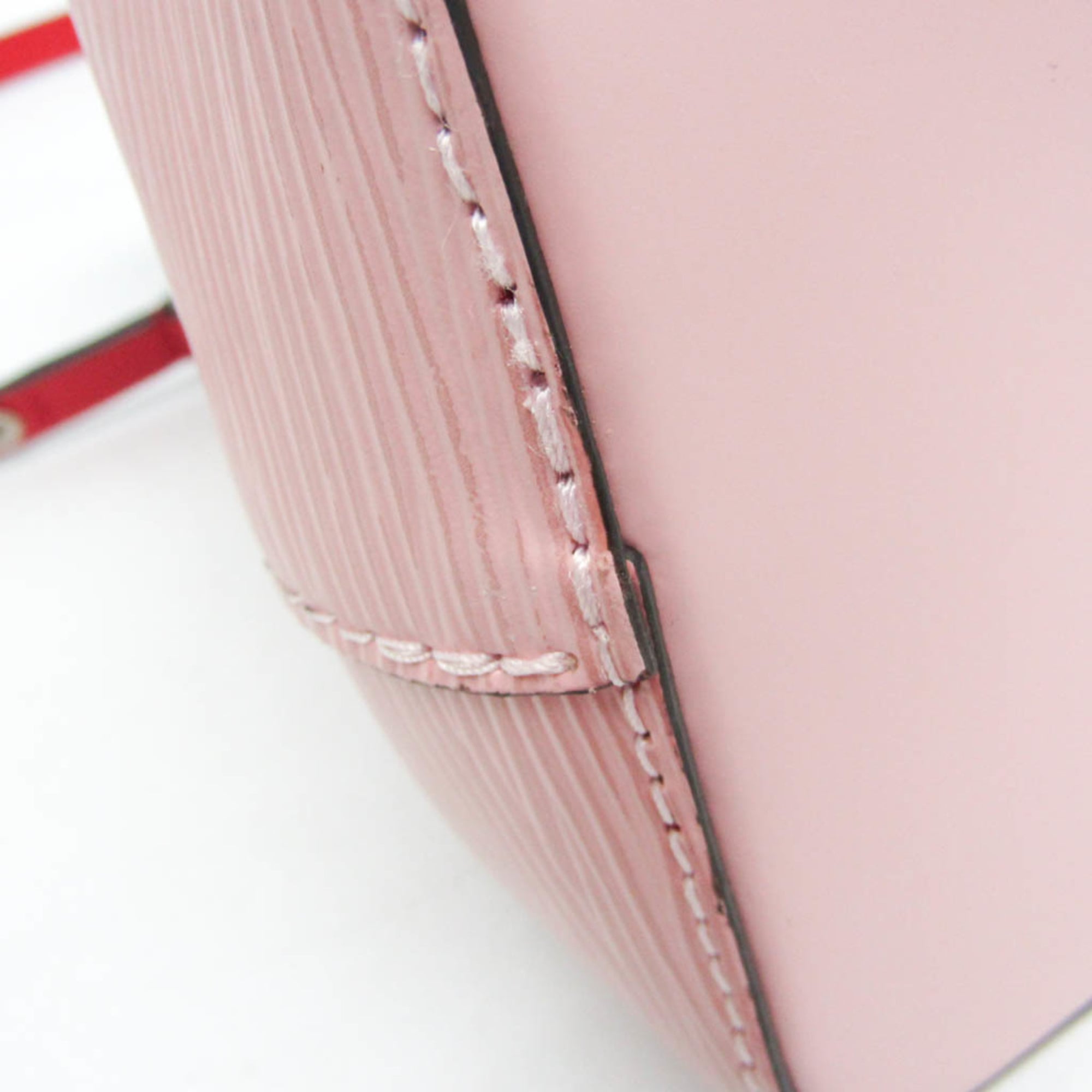 Louis Vuitton Neo Noé BB · Epi