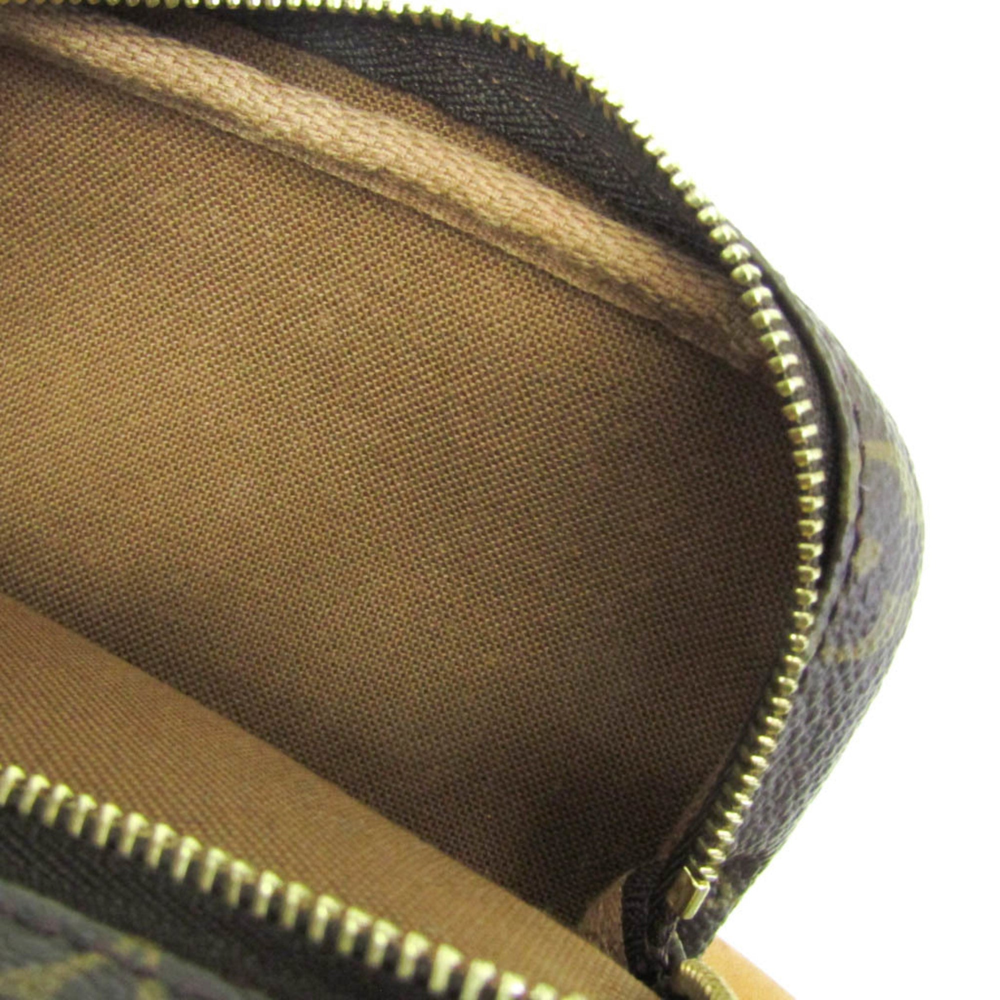 Louis Vuitton Montsouris MM · Monogram