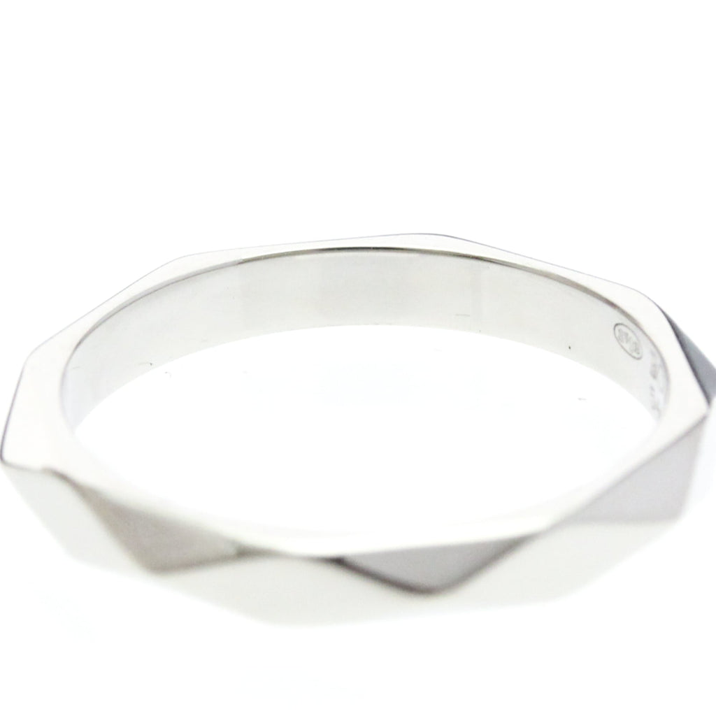 Boucheron Faceted · Platinum