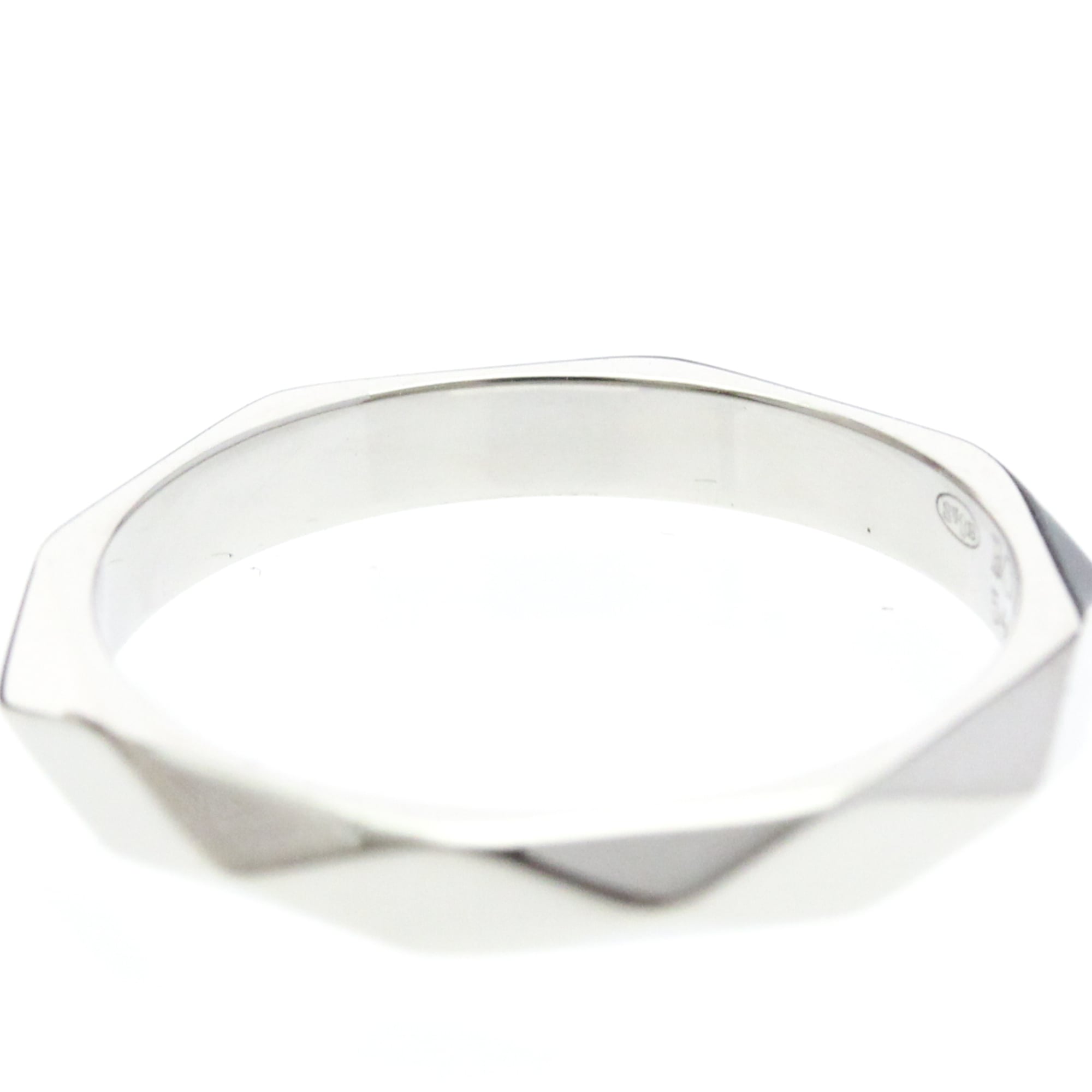 Boucheron Faceted · Platinum