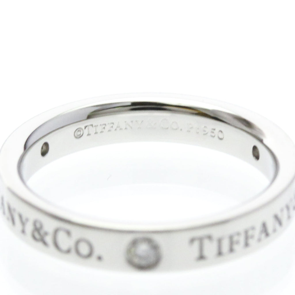 Tiffany Three Diamond · Platinum