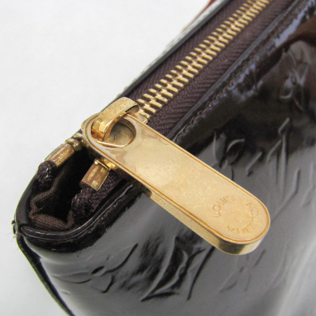 Louis Vuitton Bellevue PM · Vernis Amarante