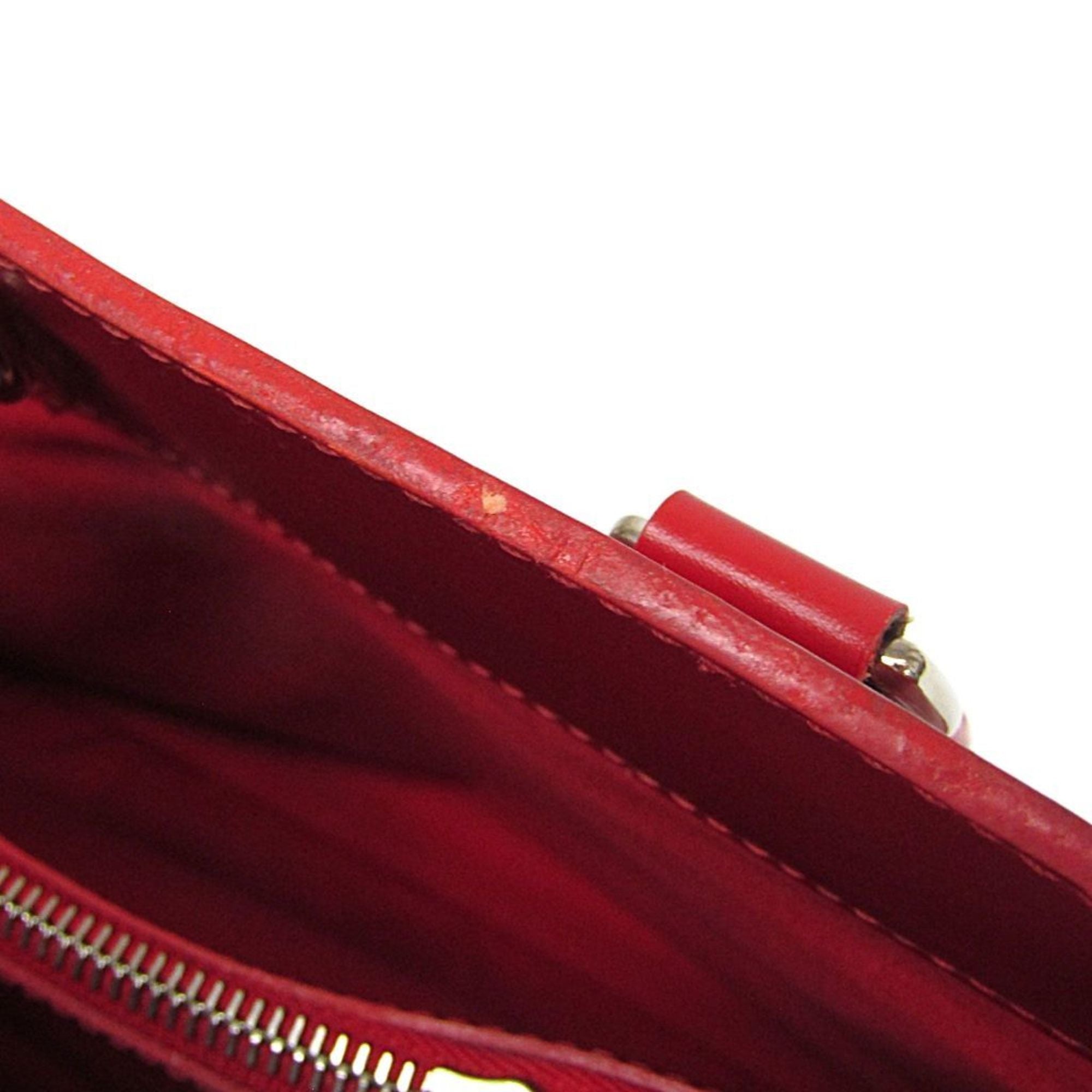 Louis Vuitton Passy GM · Epi Rouge