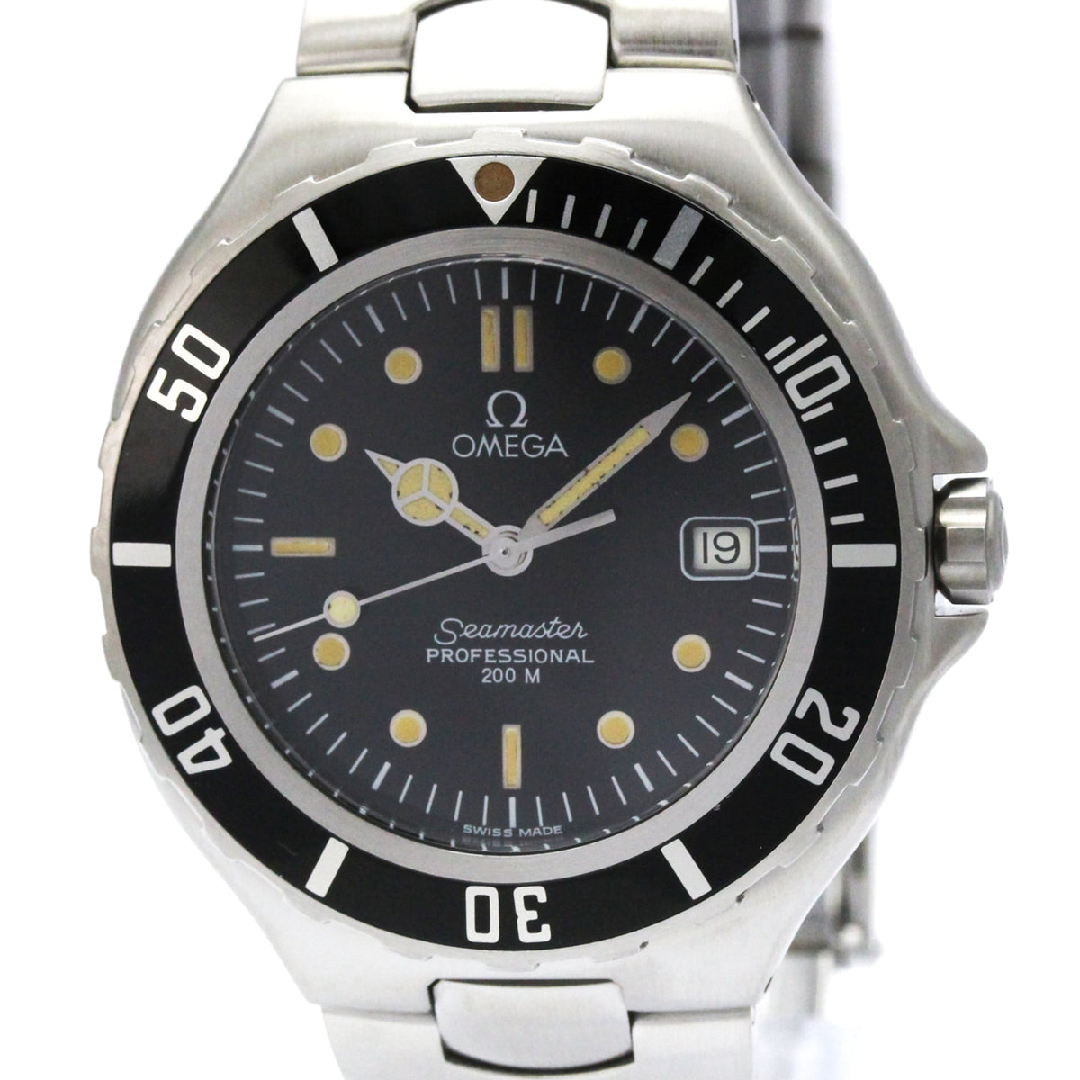 Omega Seamaster Professional 200M · Steel