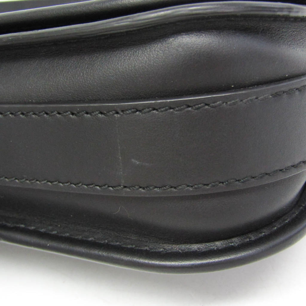 Burberry Universal Passport · Leather