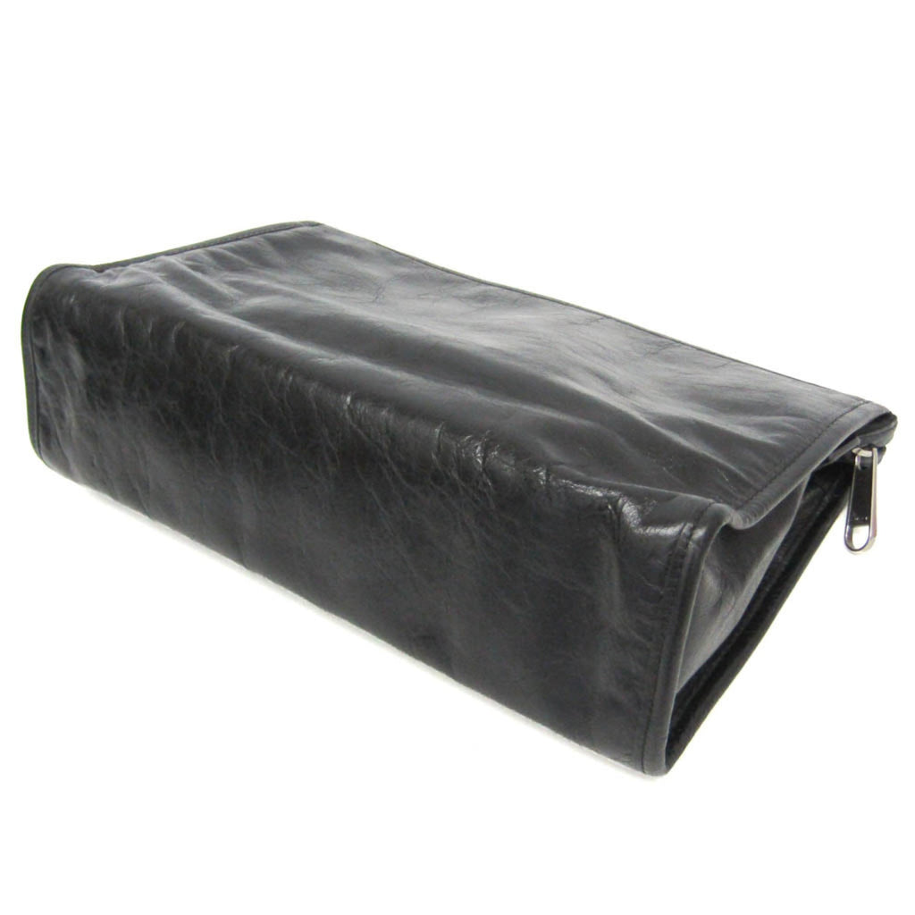 Gucci Interlocking · Leather Clutch