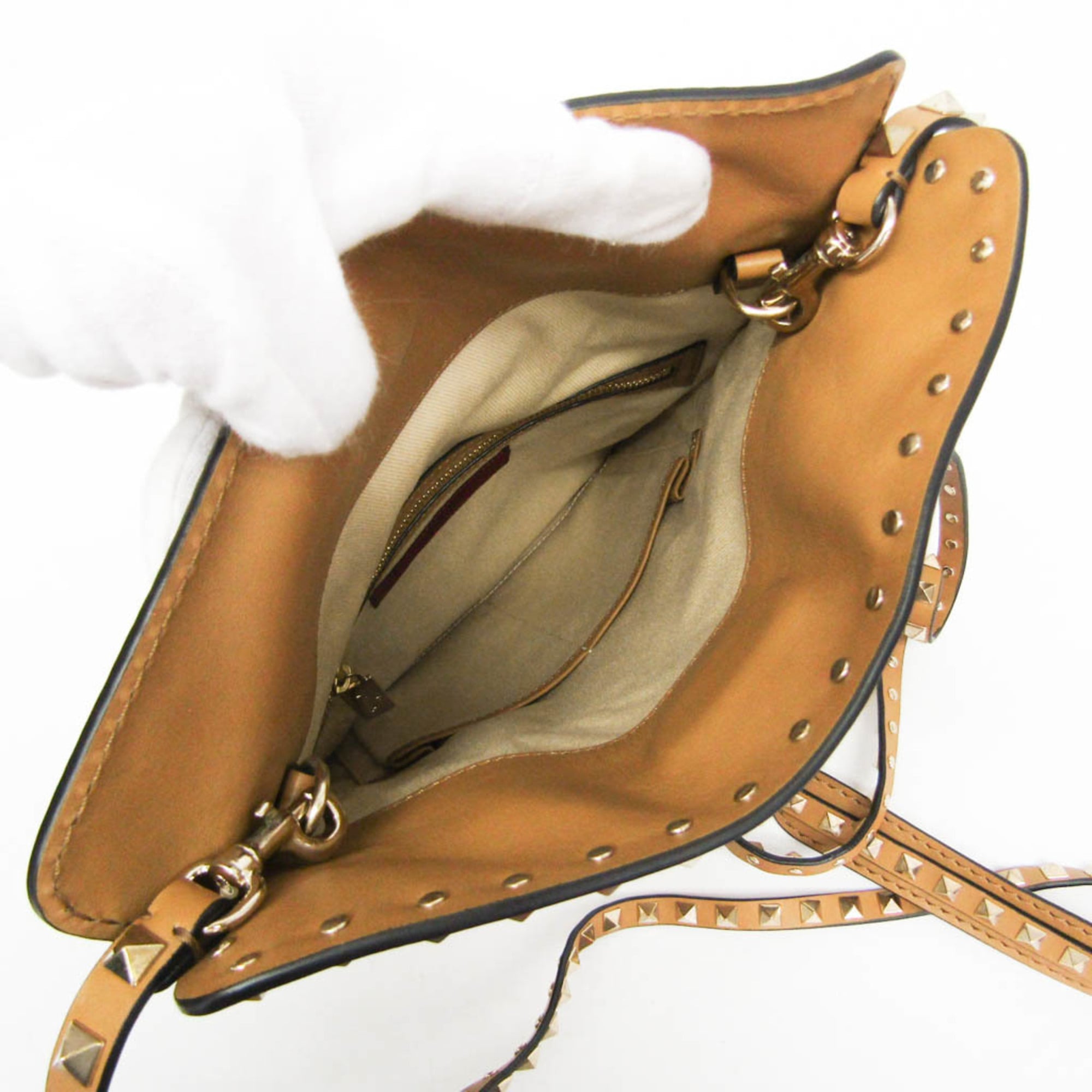 Valentino Garavani Lockstuds · Leather
