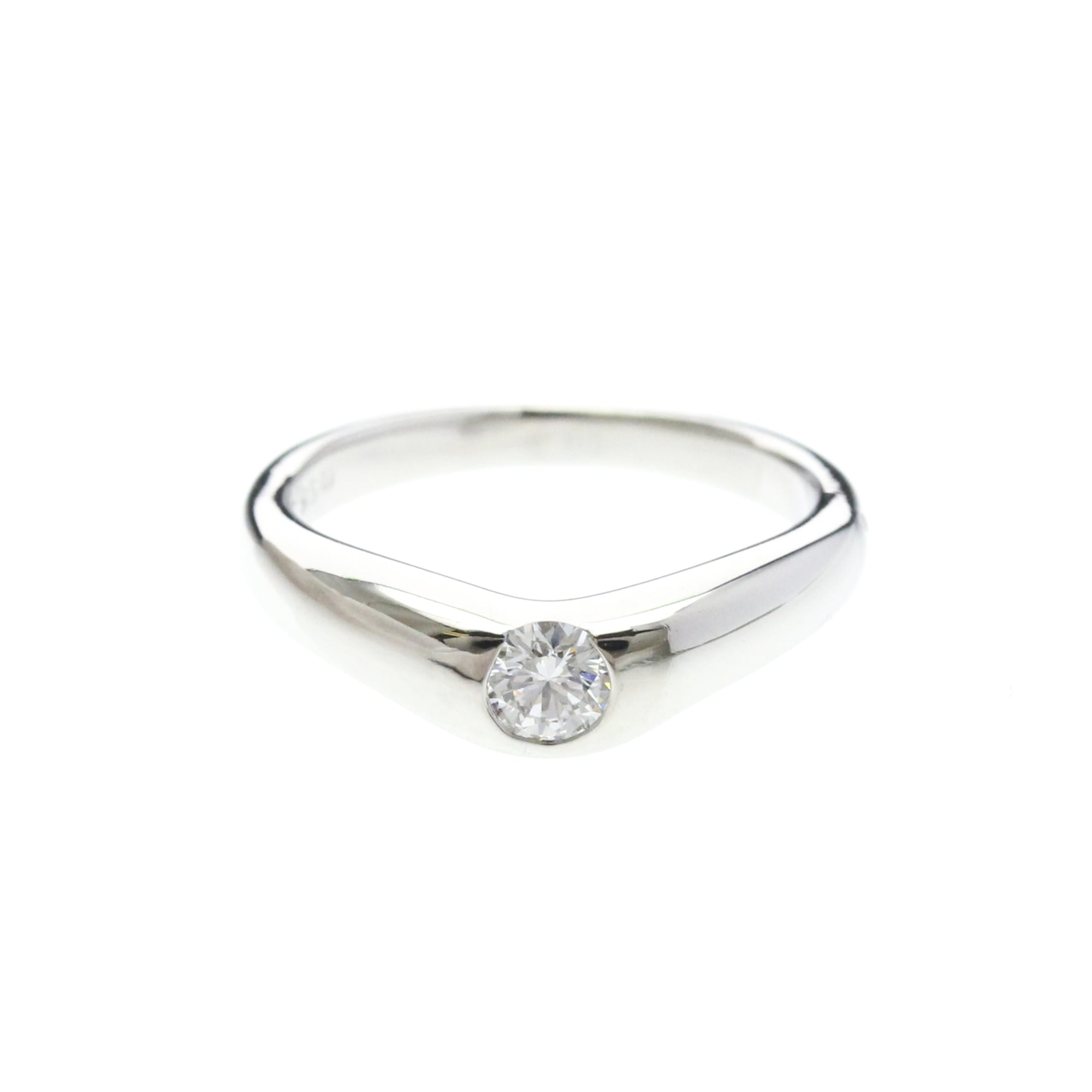 Tiffany Curved Band · Platinum · Diamond