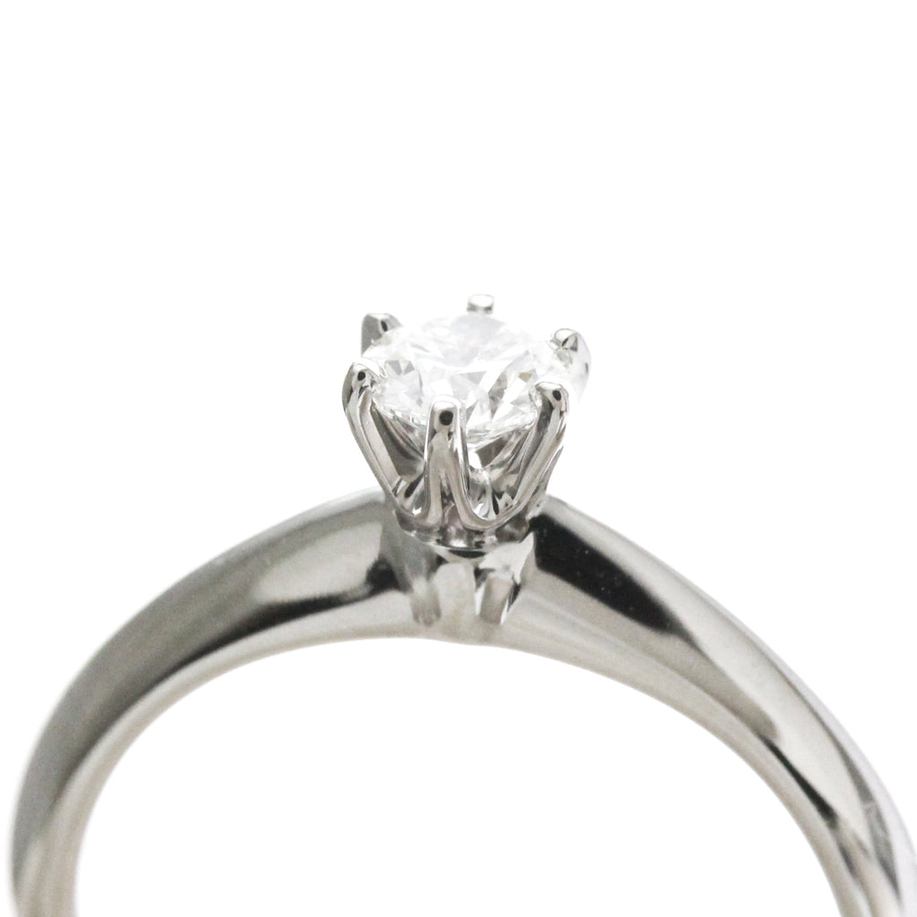 Tiffany Solitaire · Diamond · Platinum