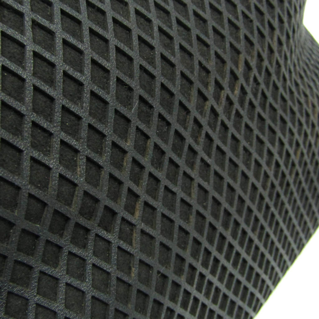 Salvatore Ferragamo Gancini · Punching Leather