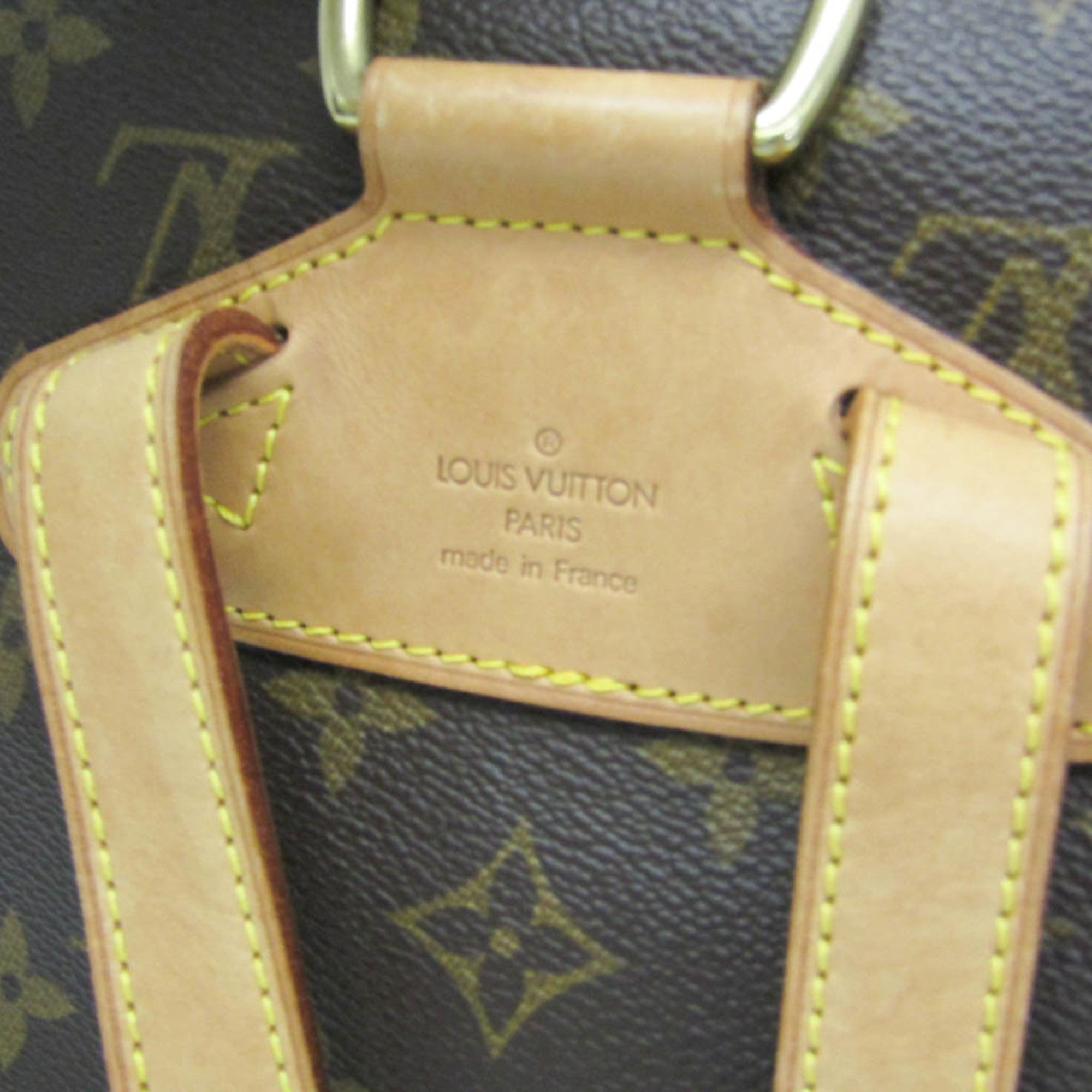 Louis Vuitton Montsouris MM · Monogram
