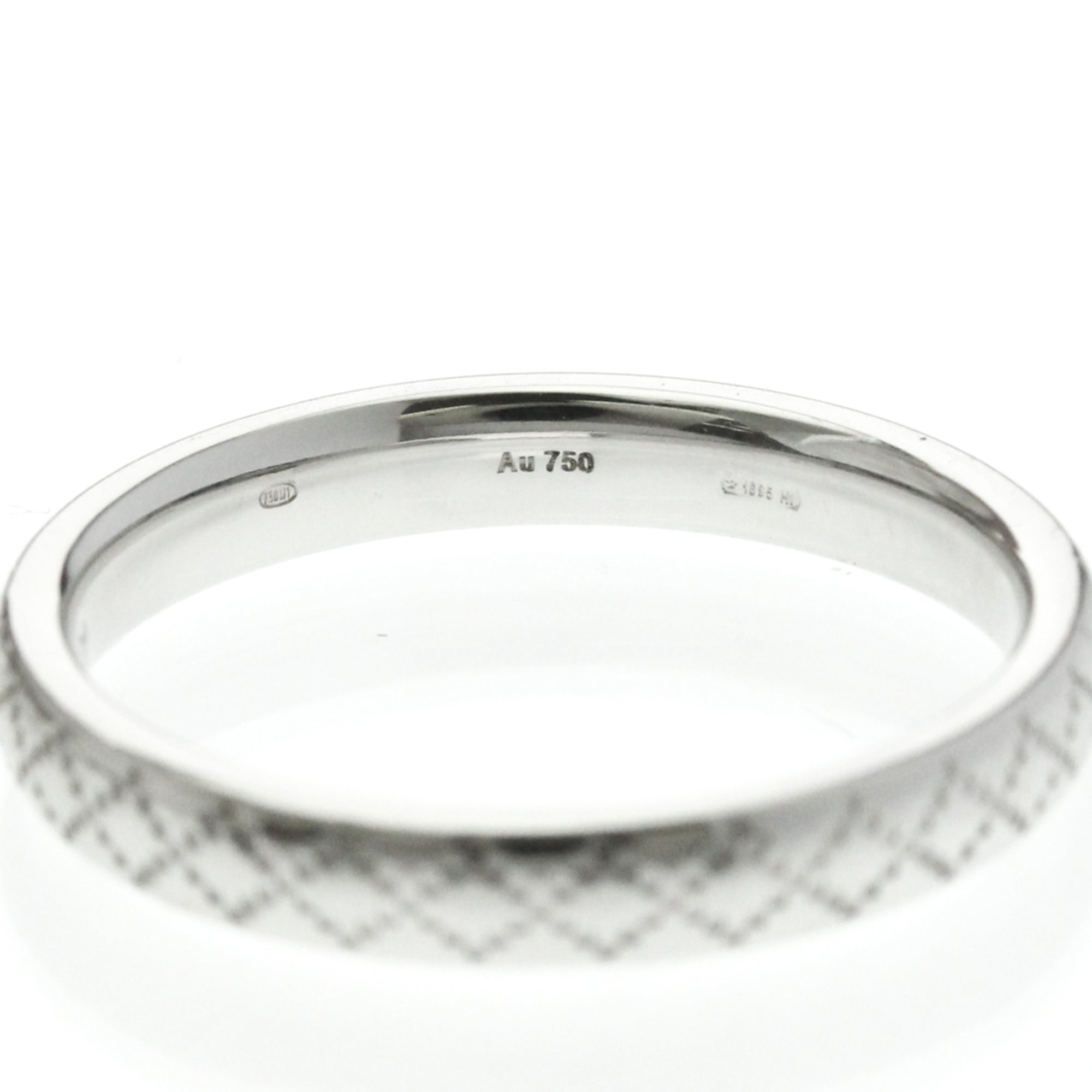 Gucci Diamantissima · 18K White Gold
