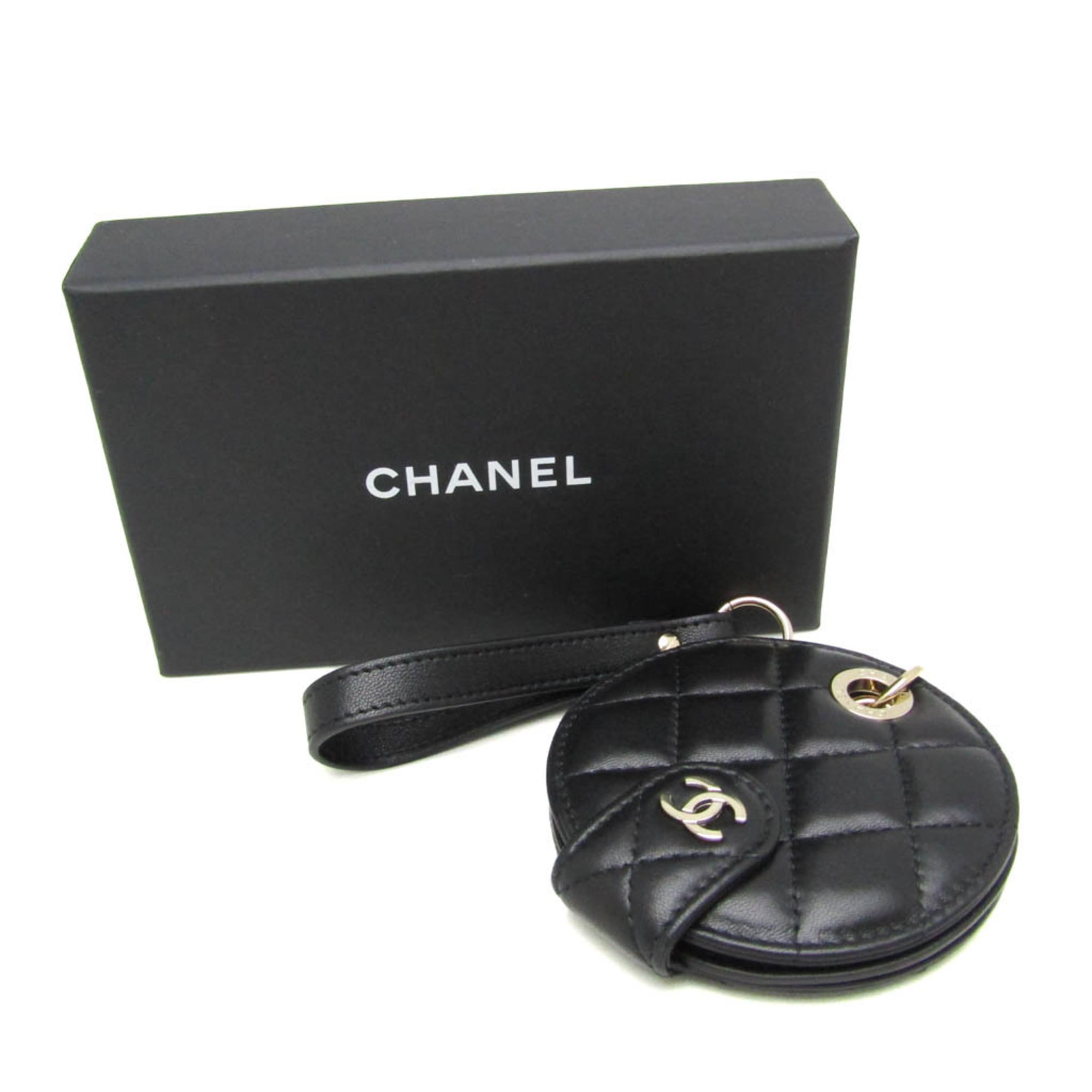 Chanel Matelasse · Lambskin Charm