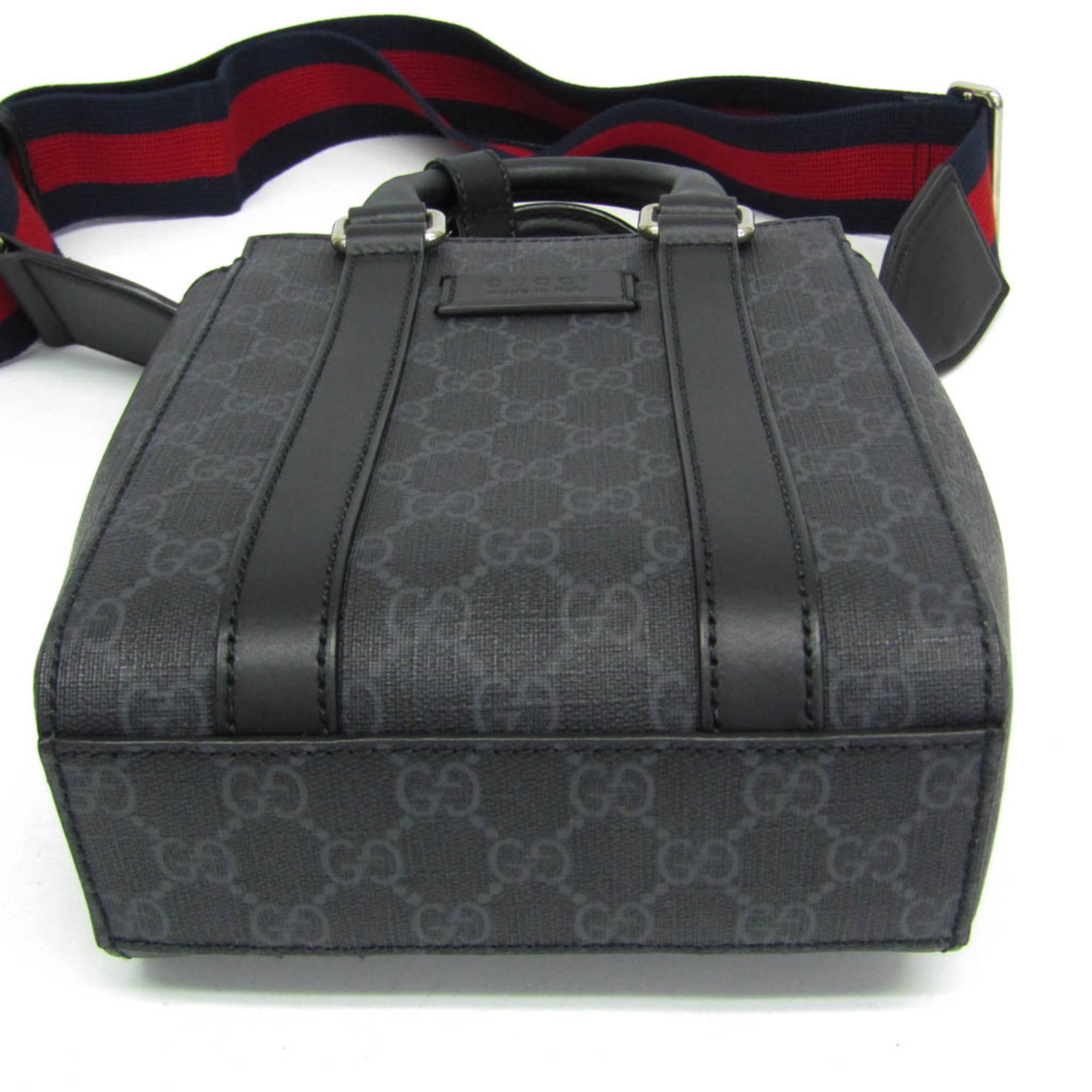 Gucci · GG Supreme Shoulder Bag