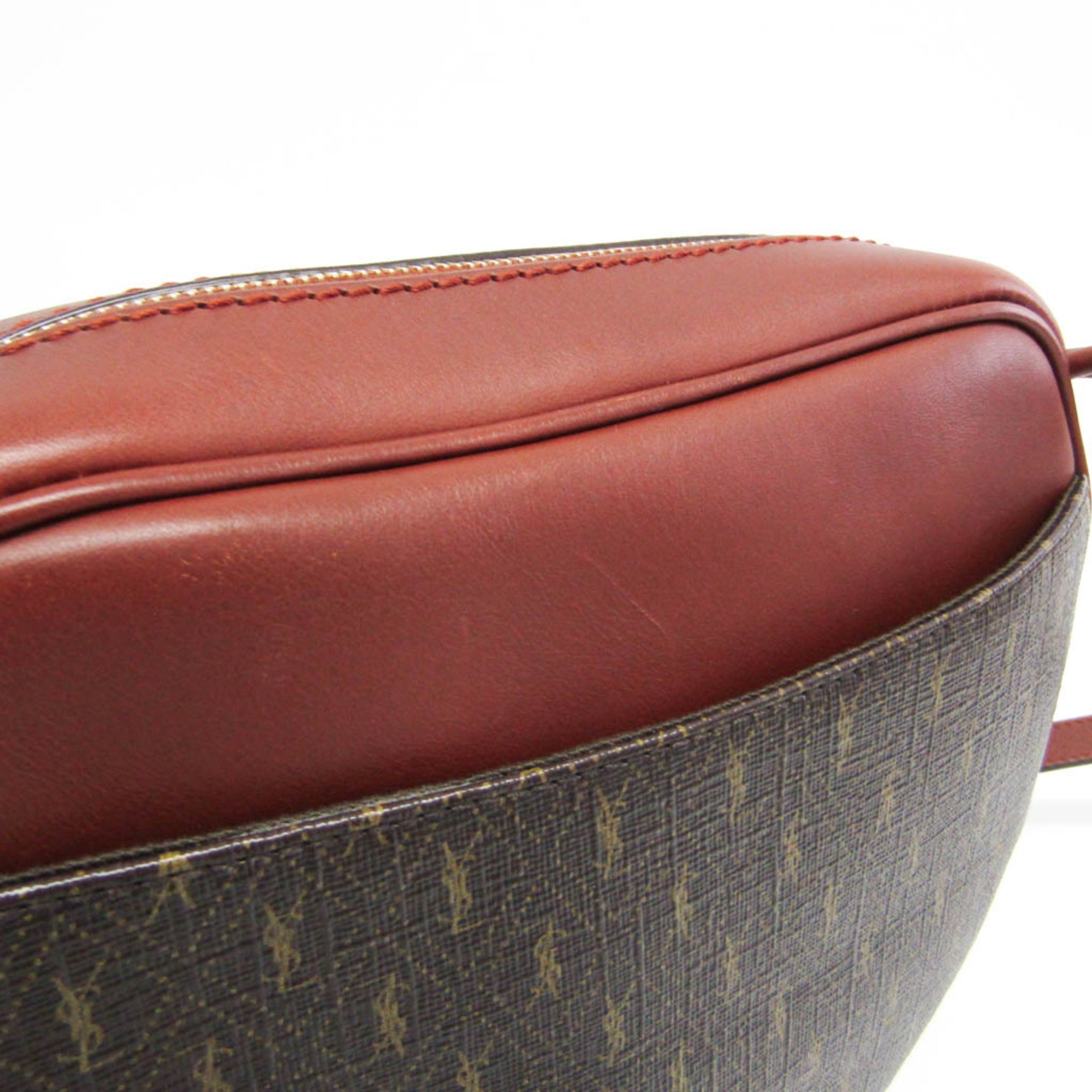 Yves Saint Laurent · Leather Shoulder Bag