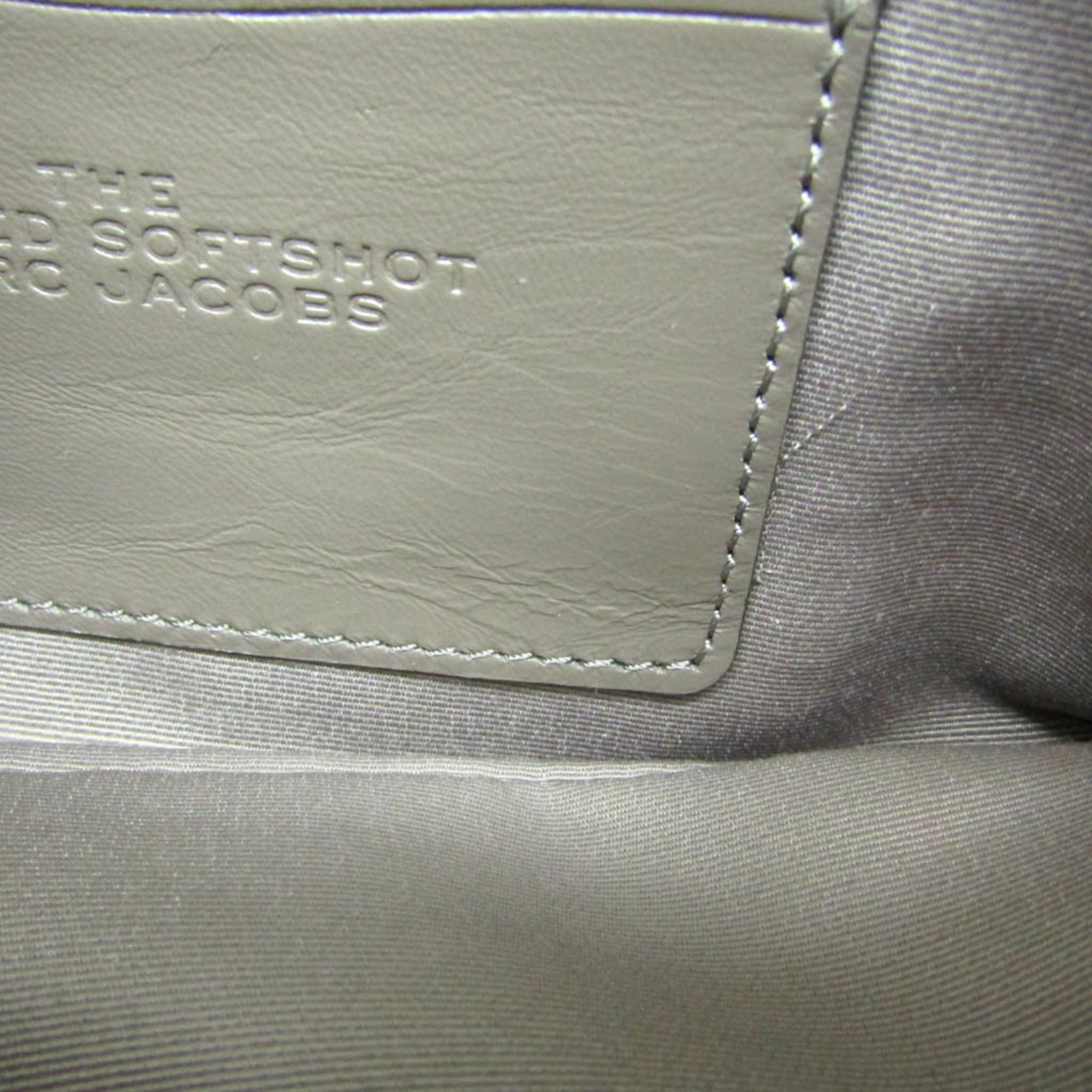 Marc Jacobs Quilted Softshot · Leather
