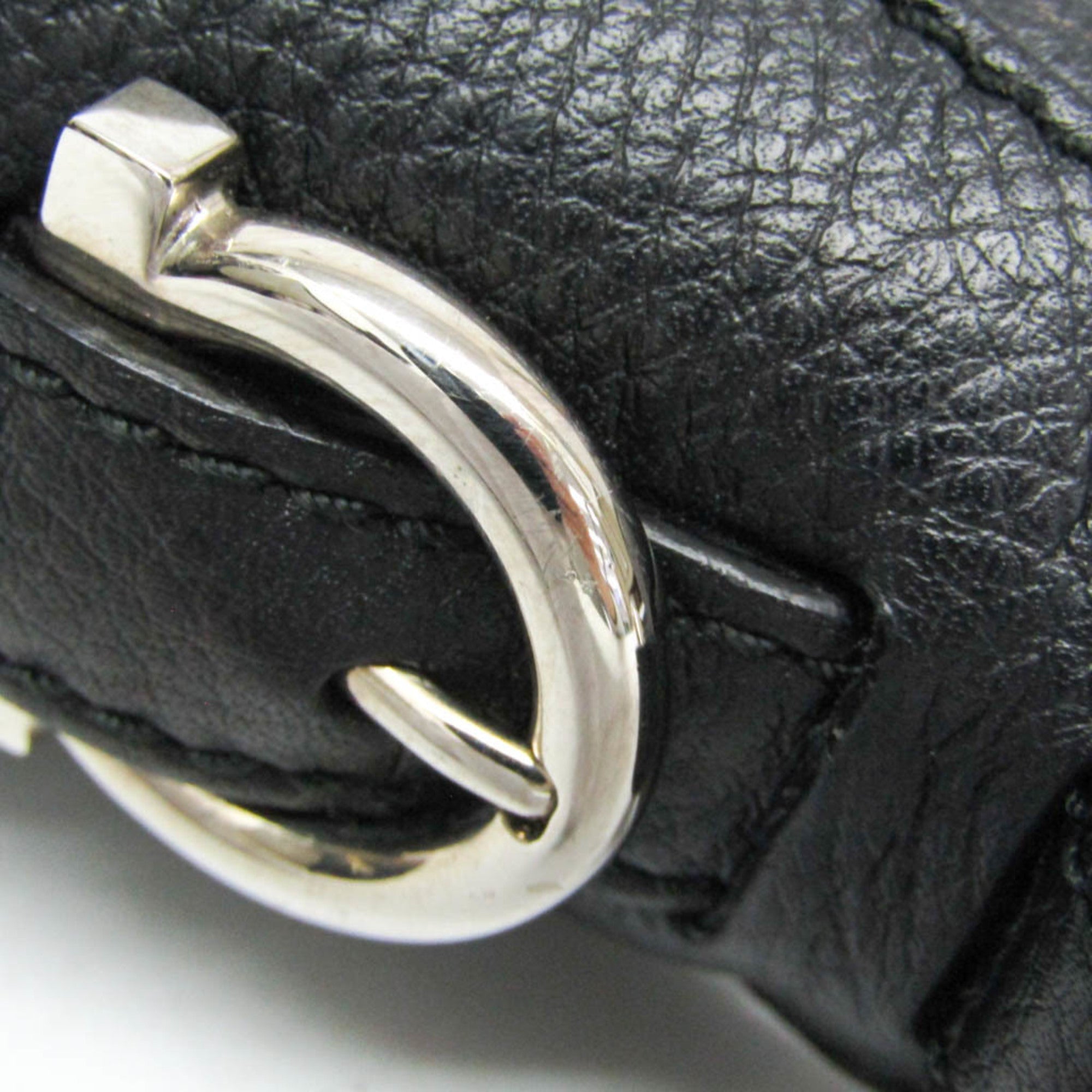 Salvatore Ferragamo Gancini · Leather
