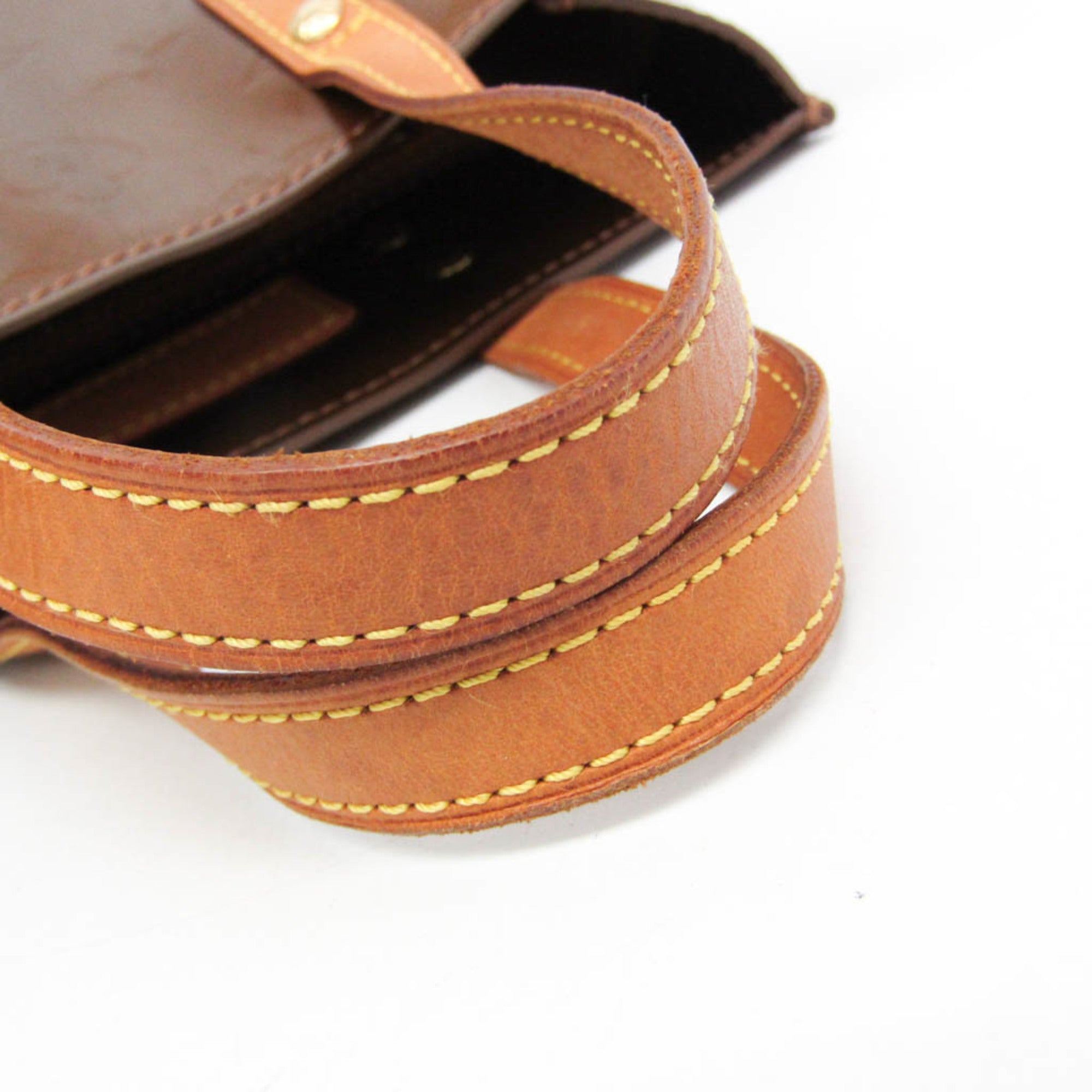 Louis Vuitton Reade PM · Monogram Vernis