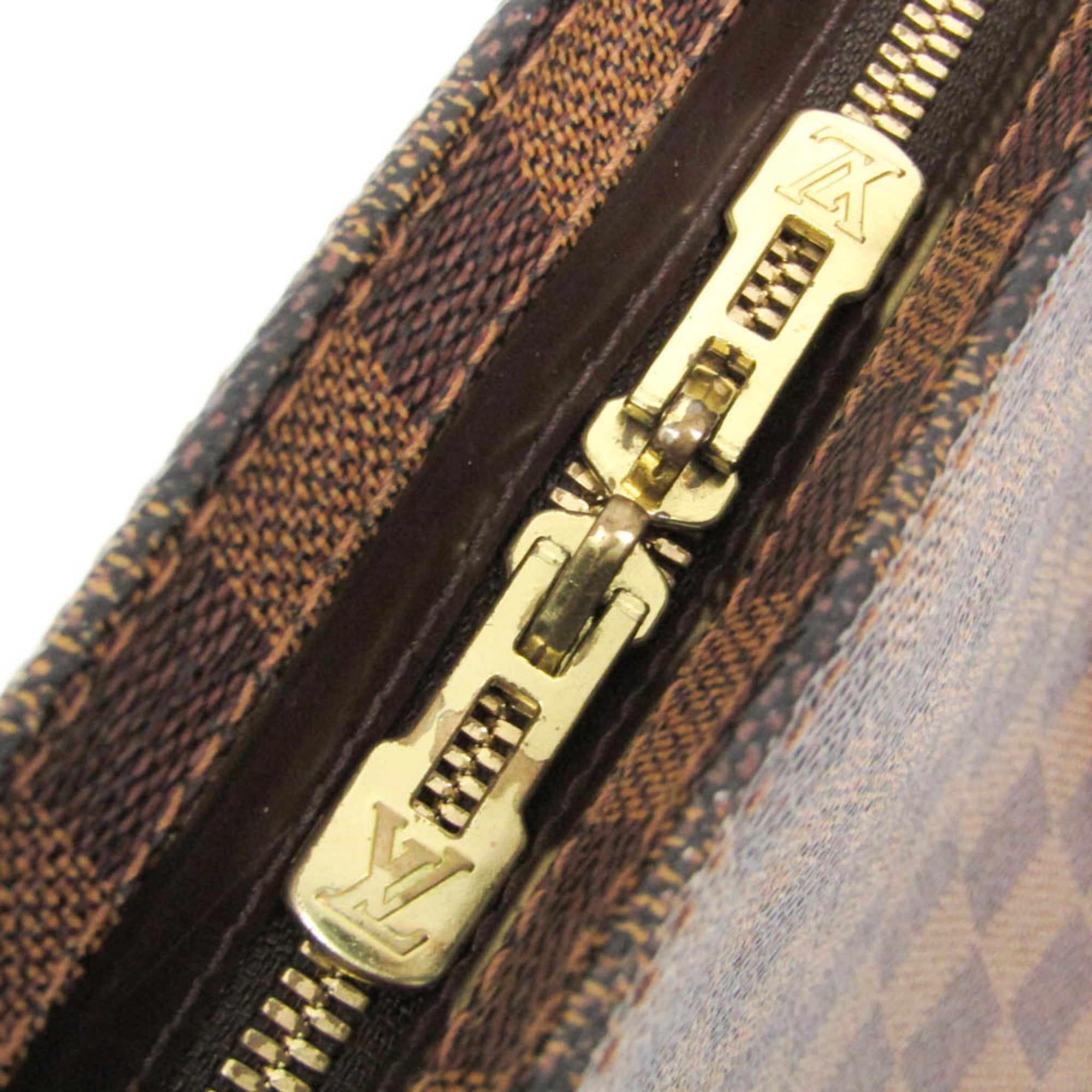 Louis Vuitton Damier Chelsea · Ebene